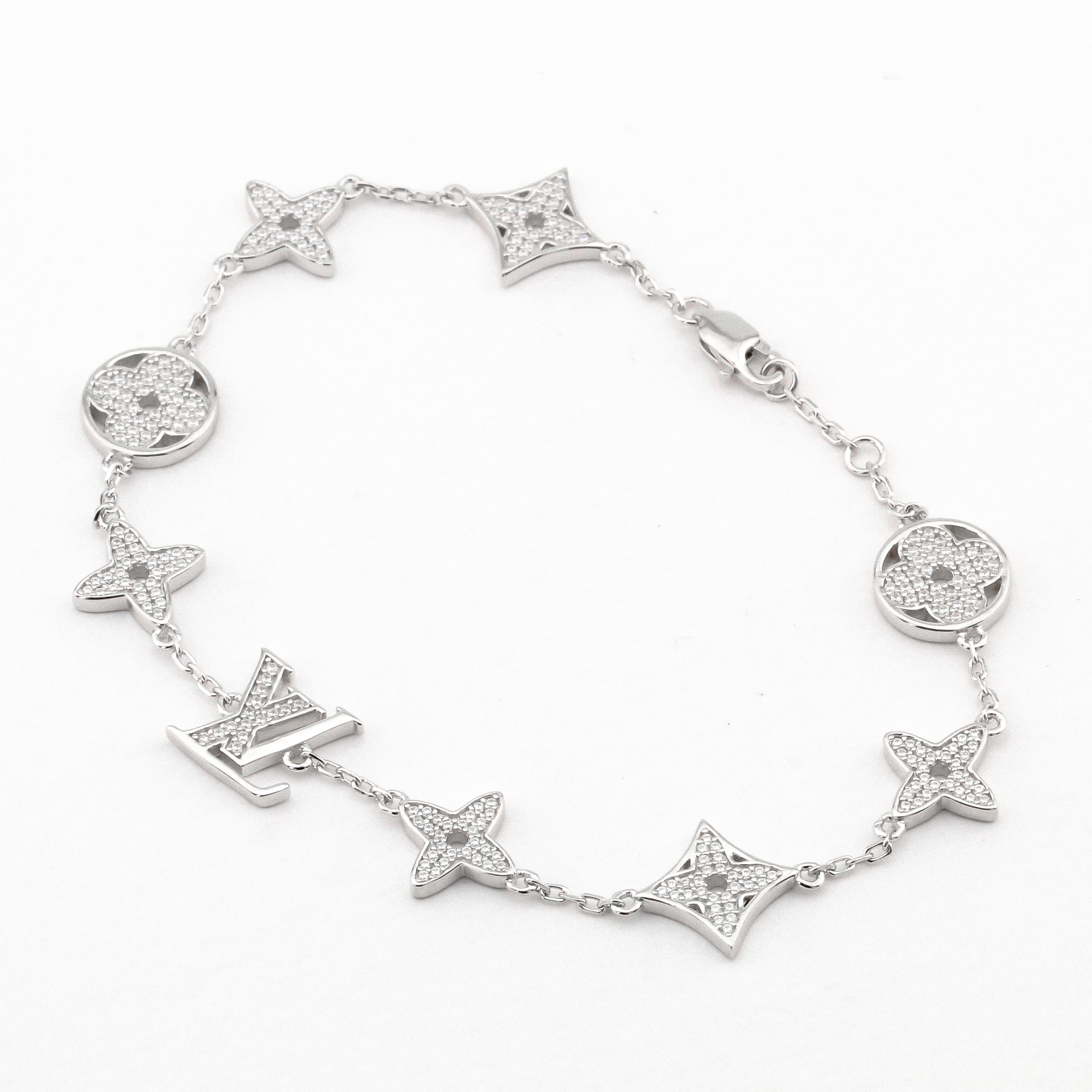 

Серебряный браслет с фианитами B15435 Диамант, 18 размер