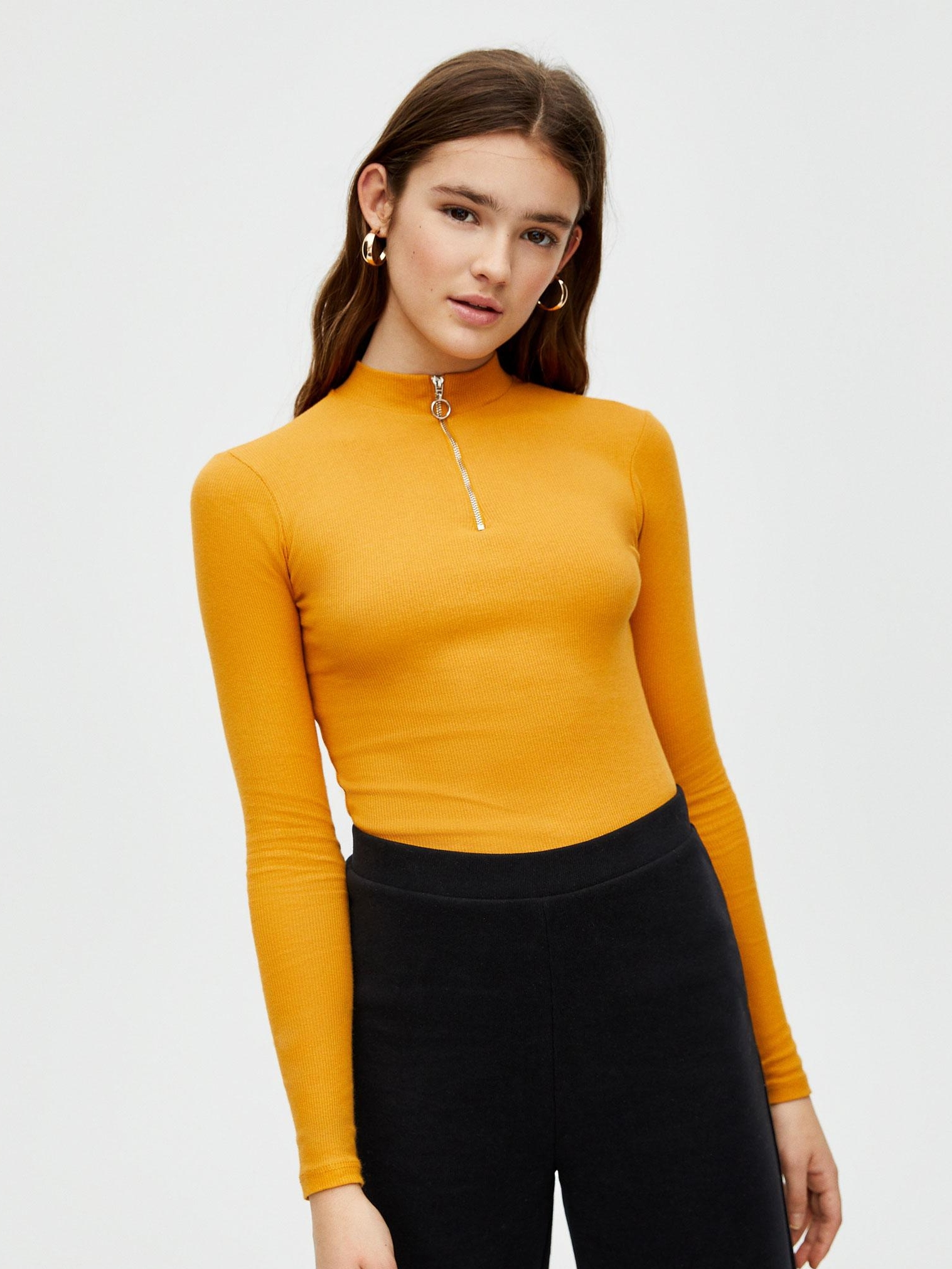 

Водолазка Pull & Bear XAZ240490NVQZ  Горчичная, Водолазка Pull & Bear XAZ240490NVQZ M Горчичная