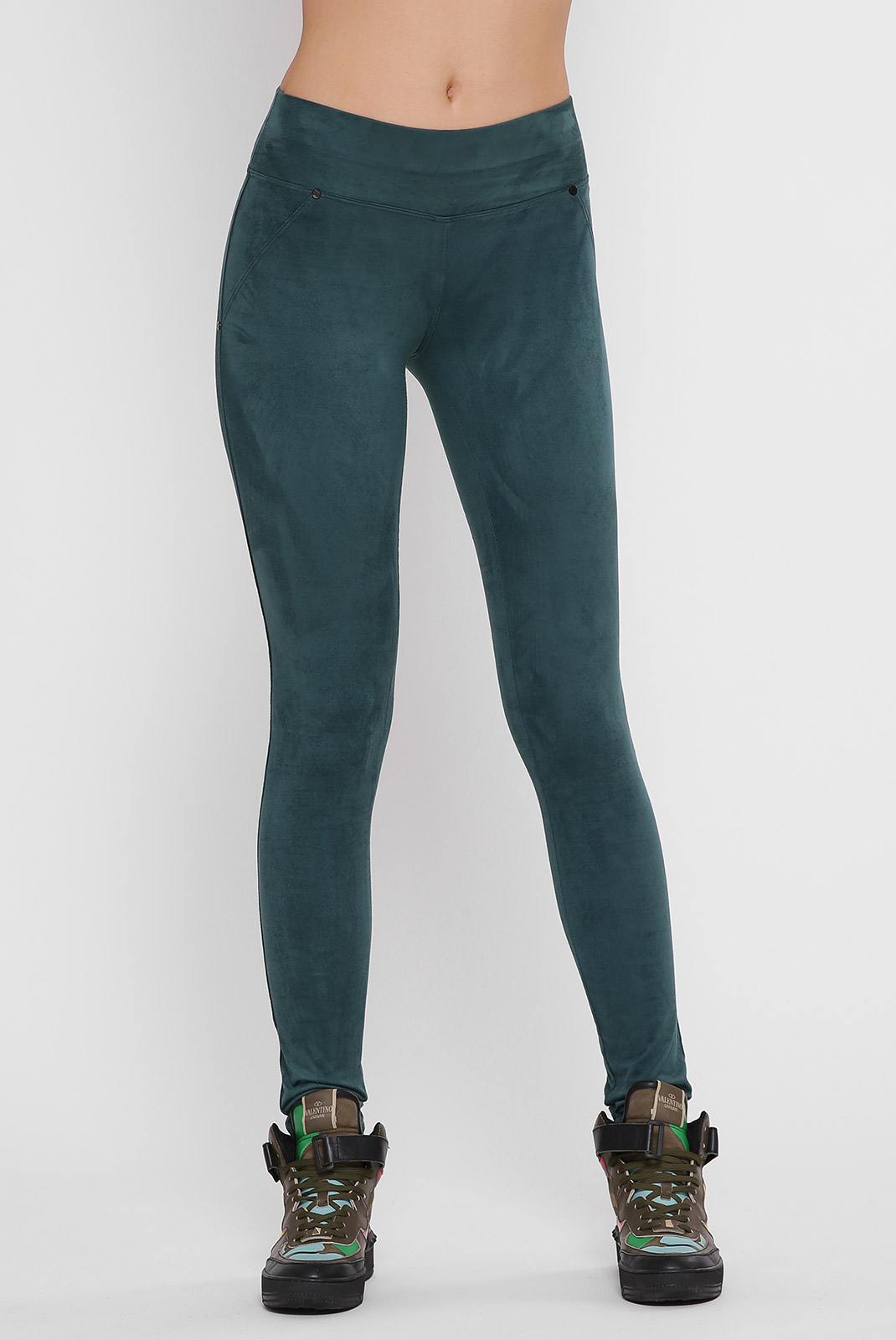 

Лосины ARTSTYLE LEGGINGS TREND LSN-251D (зеленые) 40 (LSN-251D)