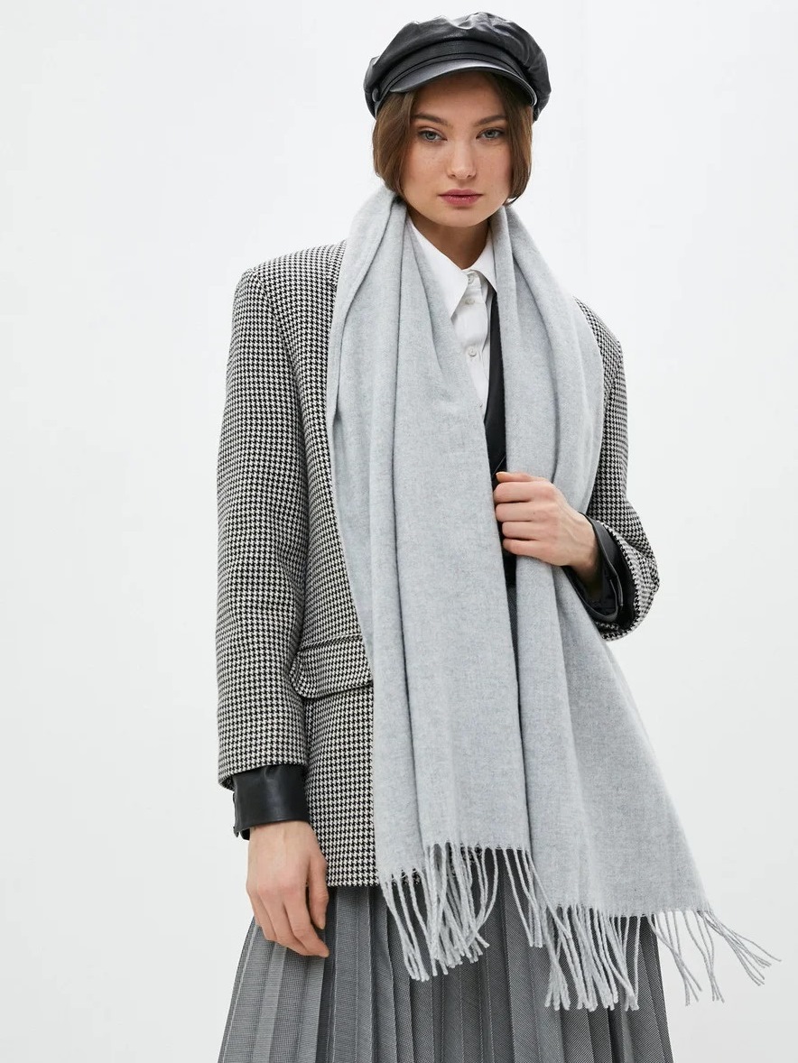 

Шарф TOPSHOP 19R01TGRY  Серый, Шарф TOPSHOP 19R01TGRY One size Серый