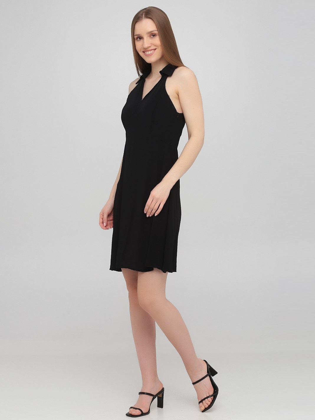 

Кэжуал платье однотонное Trendyol TWOSS19BB0274  Черный, Кэжуал платье однотонное Trendyol TWOSS19BB0274 S Черный