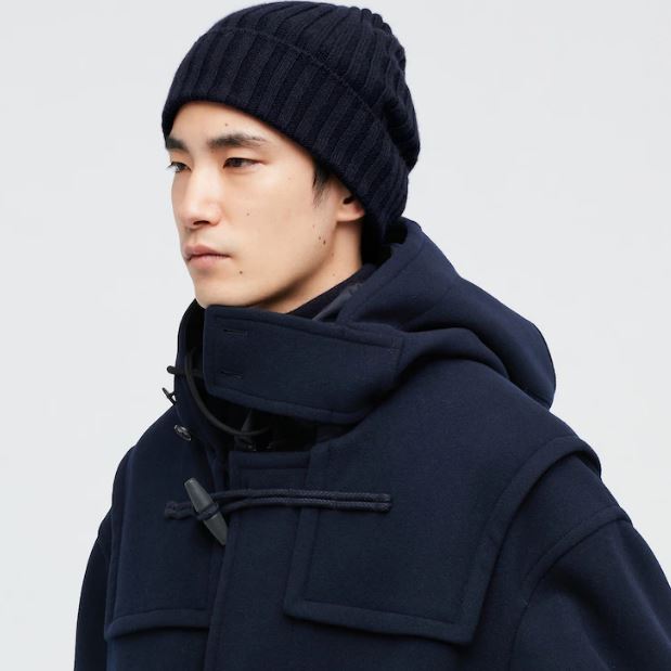 

Шапка Uniqlo кашемировая черная