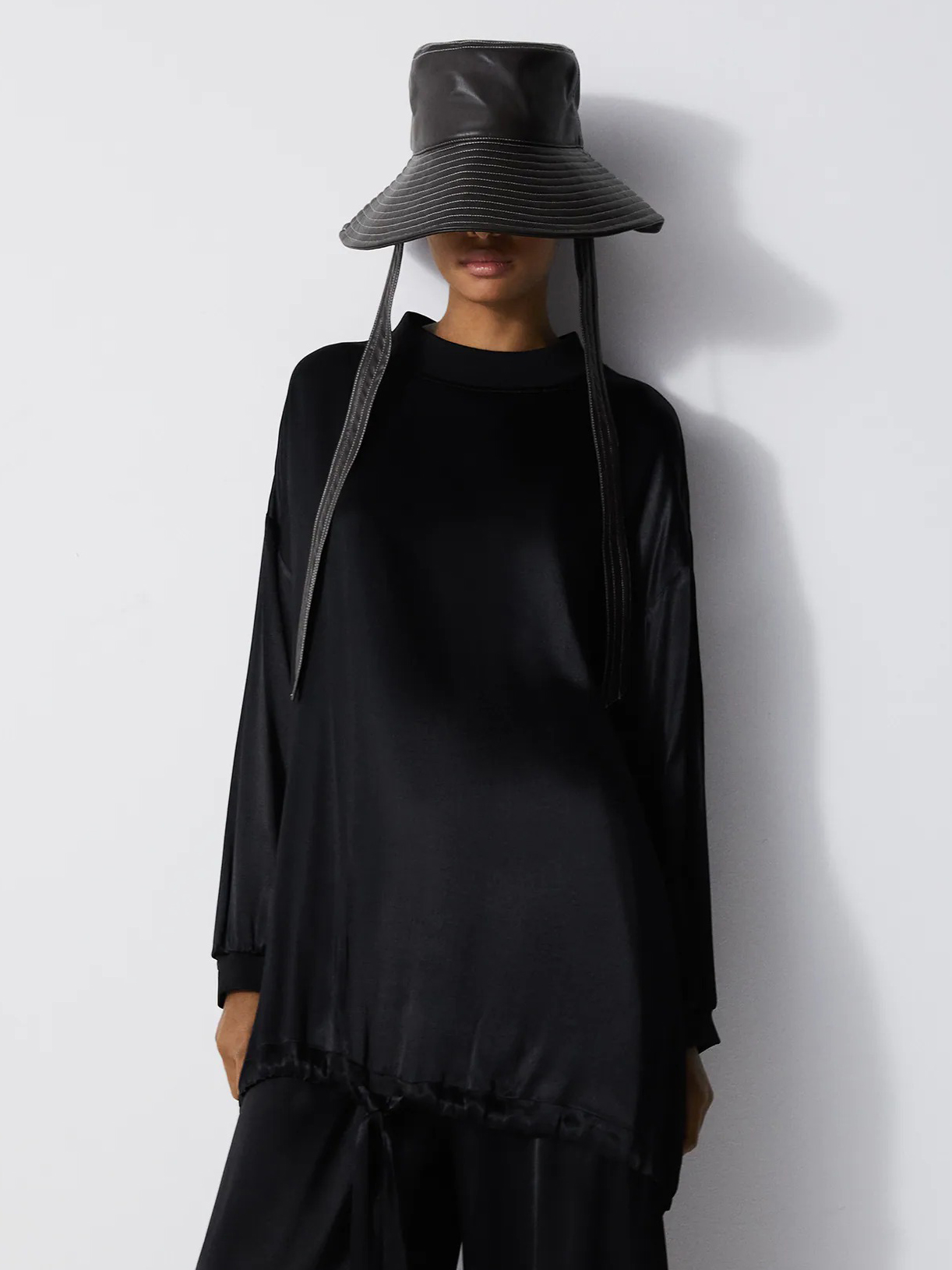 

Туника Zara 1165-181-800  Черная, Туника Zara 1165-181-800 XS Черная