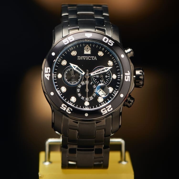 

Американские мужские часы хронограф от Invicta (Инвикта) 0076 Pro Diver