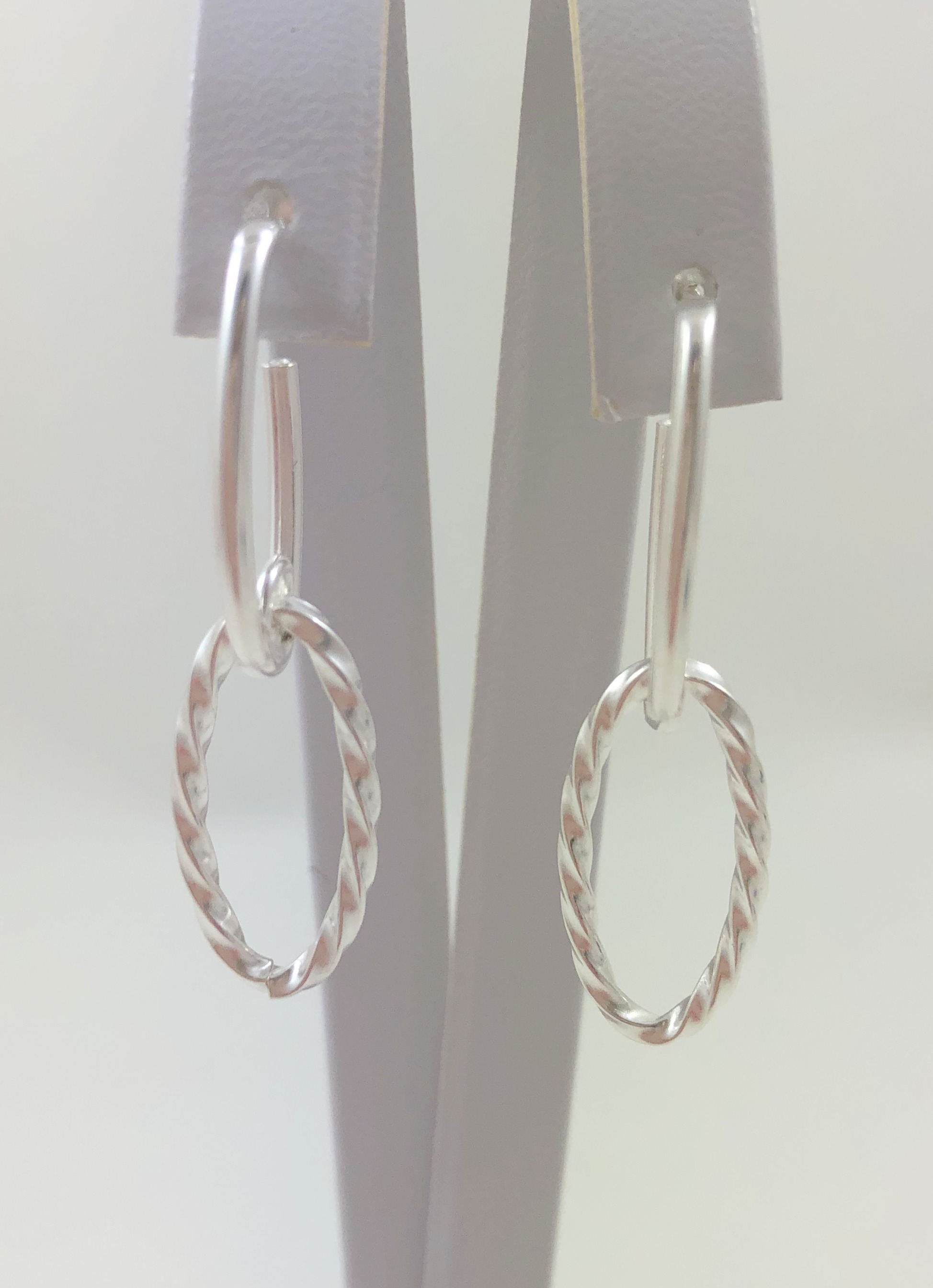 

Серьги серебряные ORT10880U
