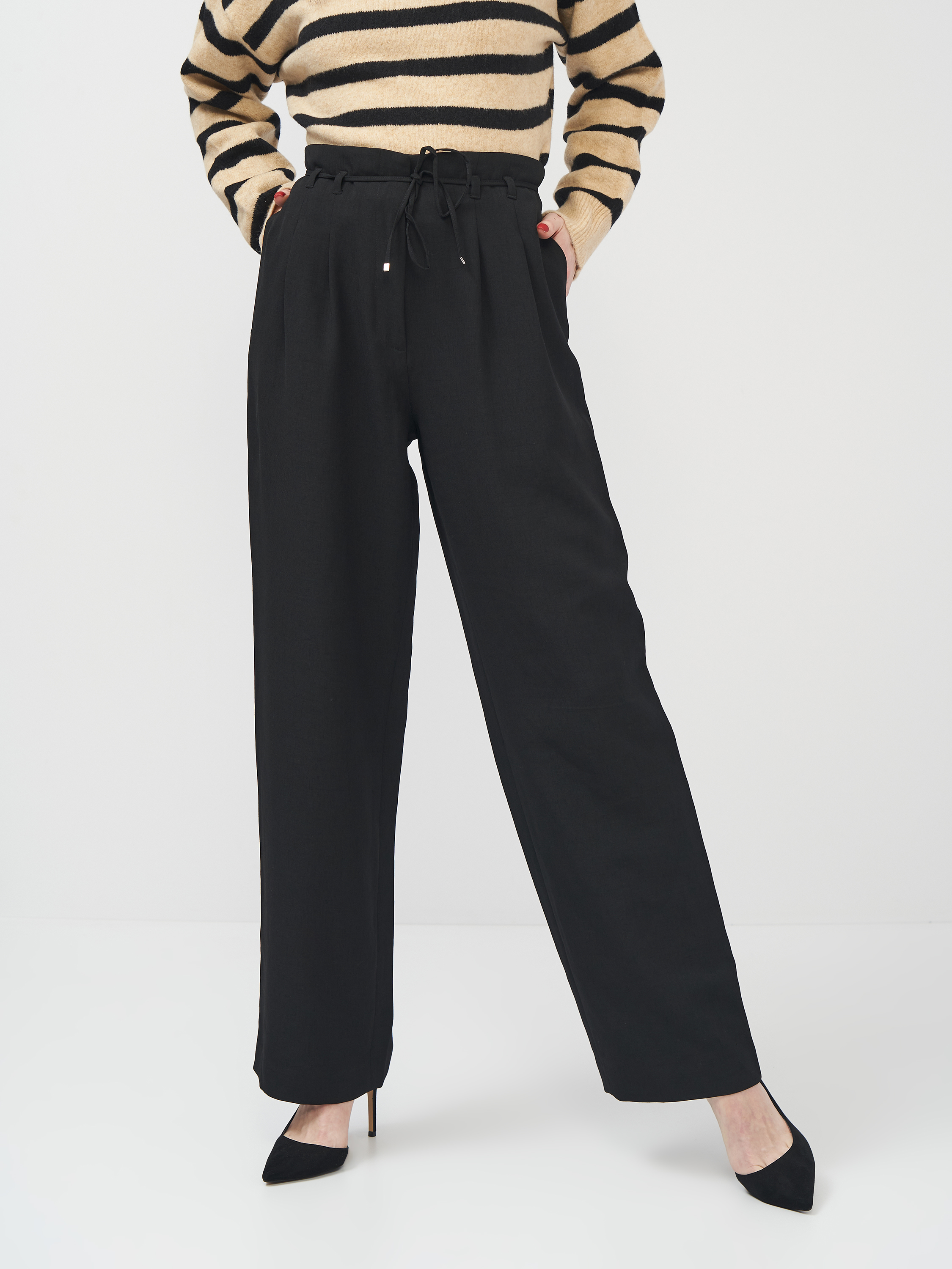 

Брюки H&M 8208581log  Черные, Брюки H&M 8208581log 38 Черные