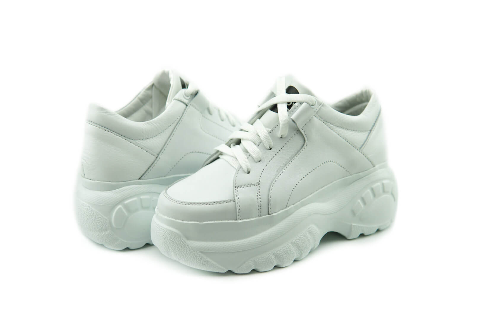 

Кроссовки Trendy Украина С057-16 белый 37(р) 02450