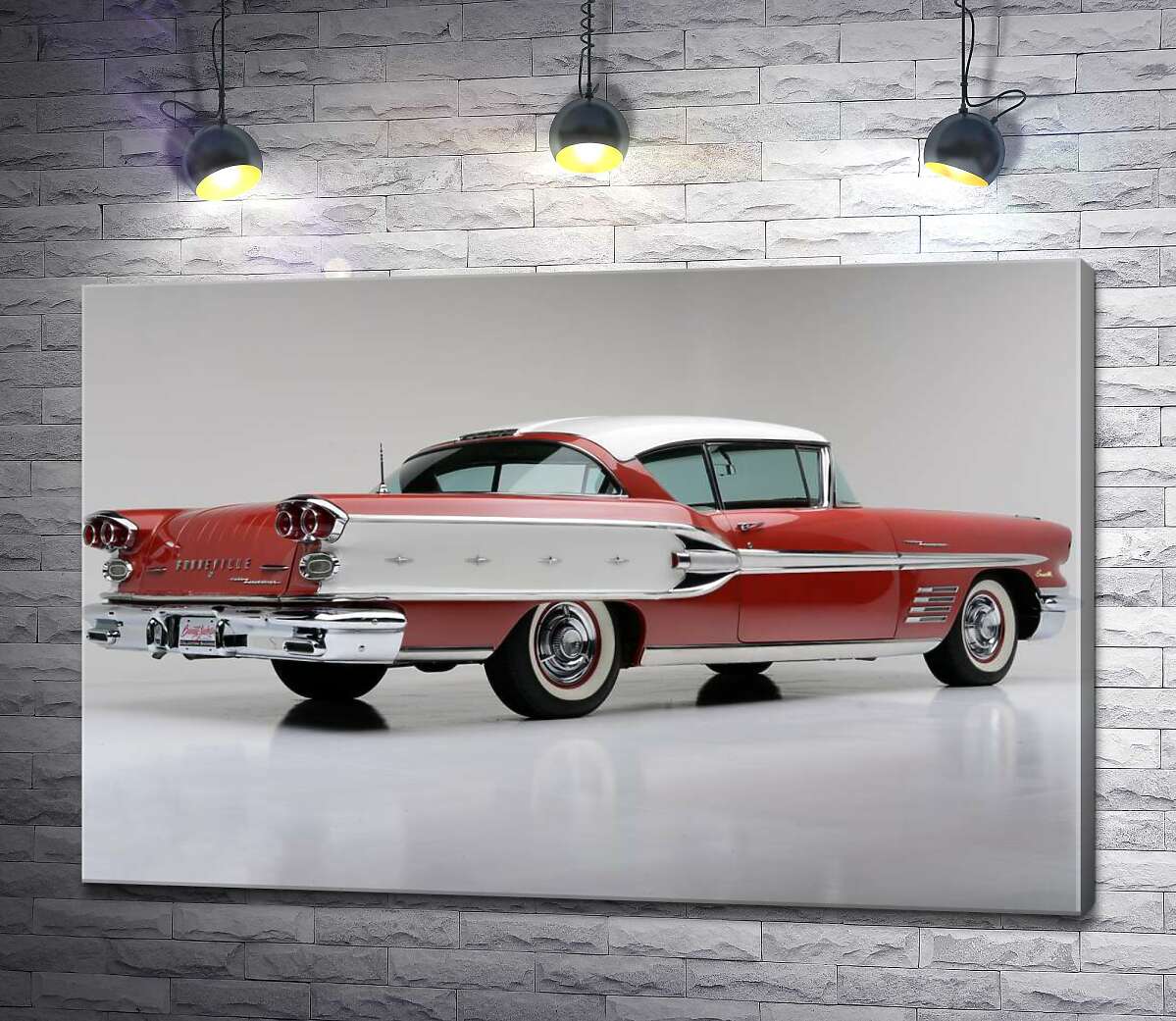 

Картина ArtPoster Вишнево-белый автомобиль Pontiac Bonneville 1958 года 100x67 см Модуль №1