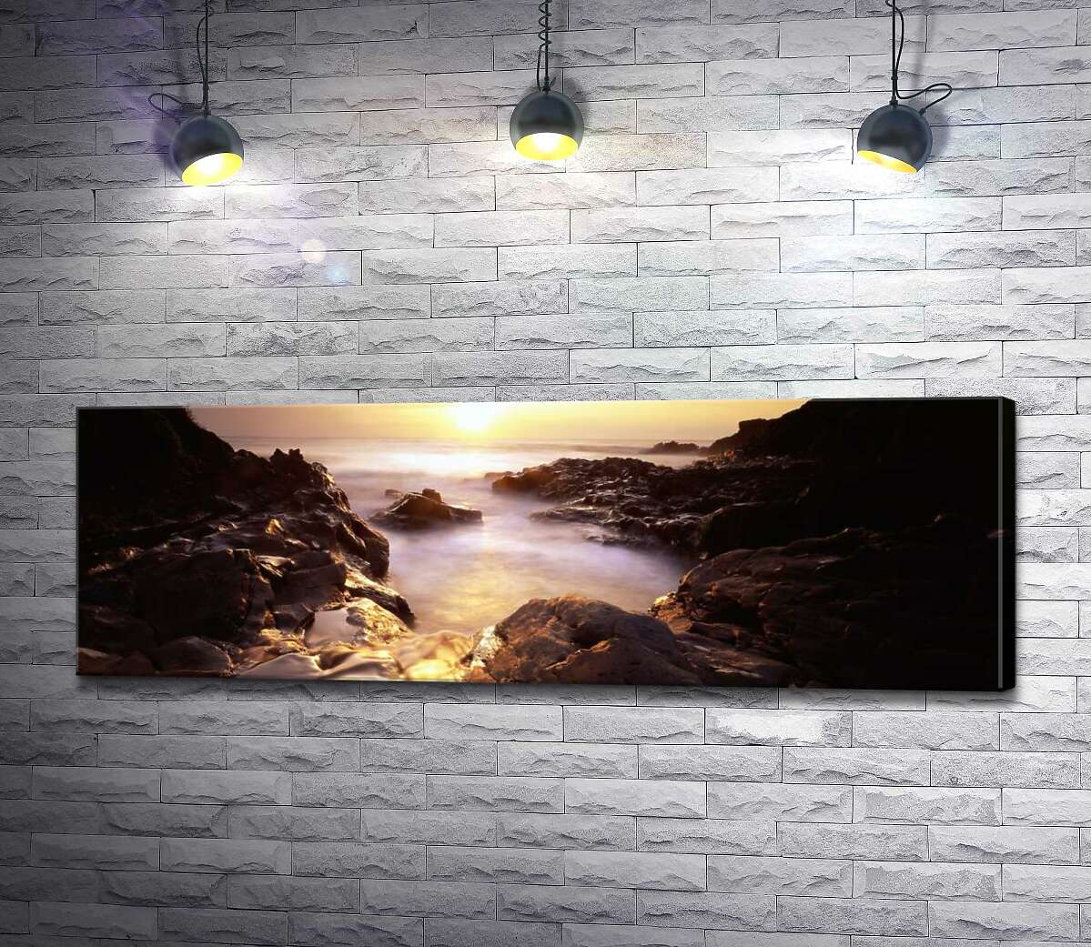 

Картина ArtPoster Легкий туман стелиться над каменистой морской бухтой 100x33 см Модуль №1