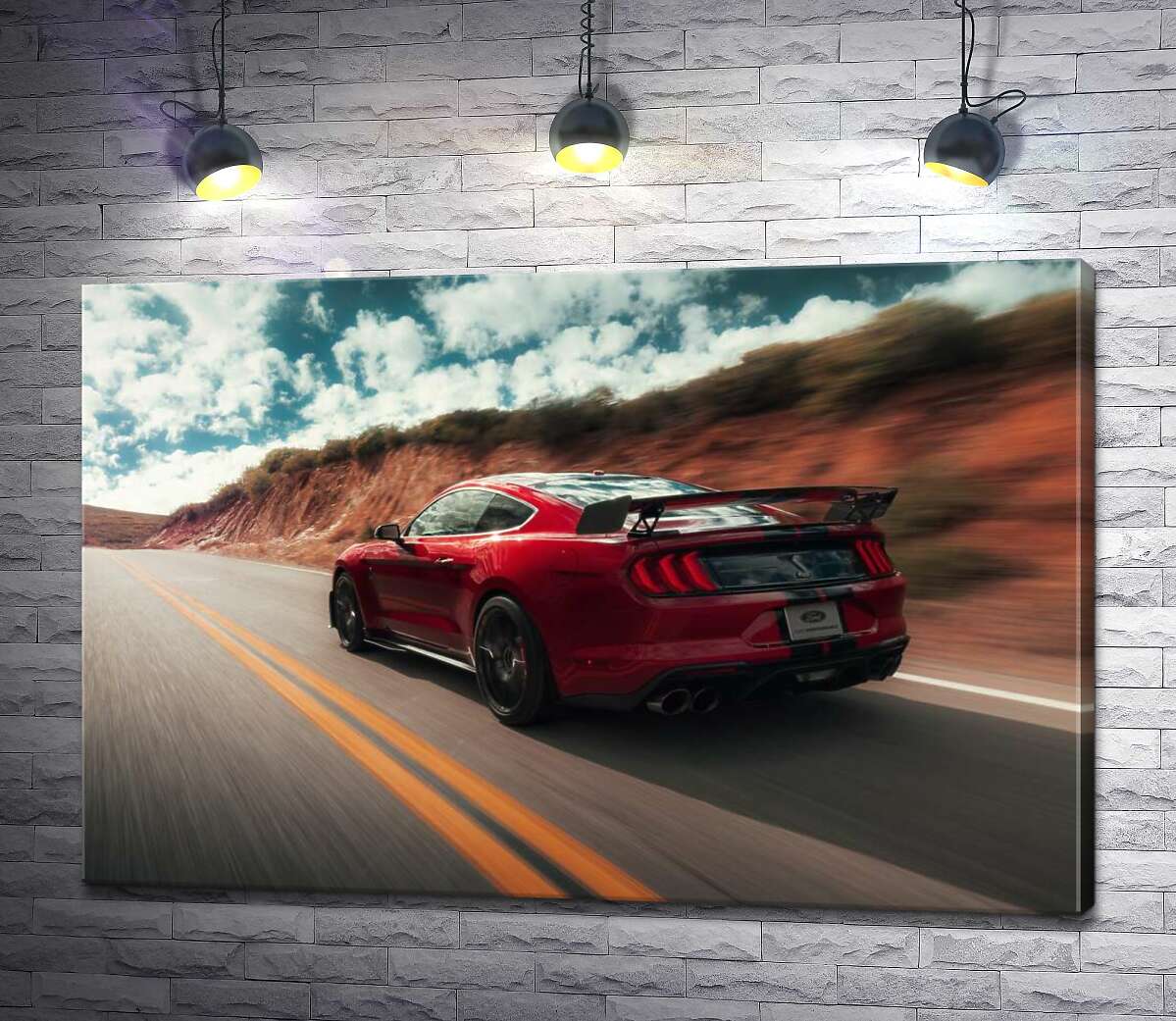 

Картина ArtPoster Яркое пятно среди пустыни: красный спортивный автомобиль Ford Mustang Shelby GT500 130x87 см Модуль №1