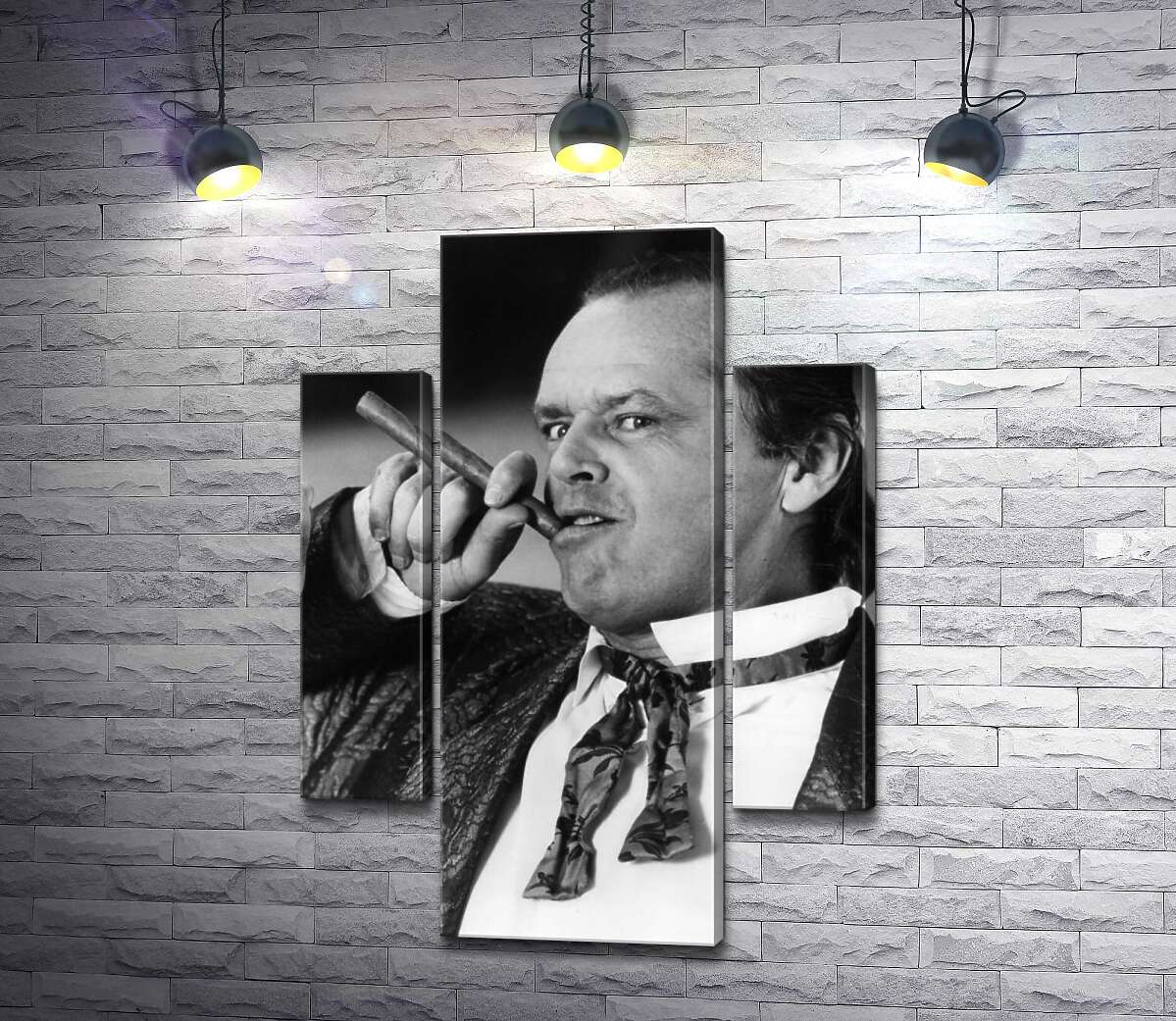 

Модульная картина ArtPoster Актер Джек Николсон (Jack Nicholson) позирует с сигарой на черно-белом снимке 80x113 см Модуль №7