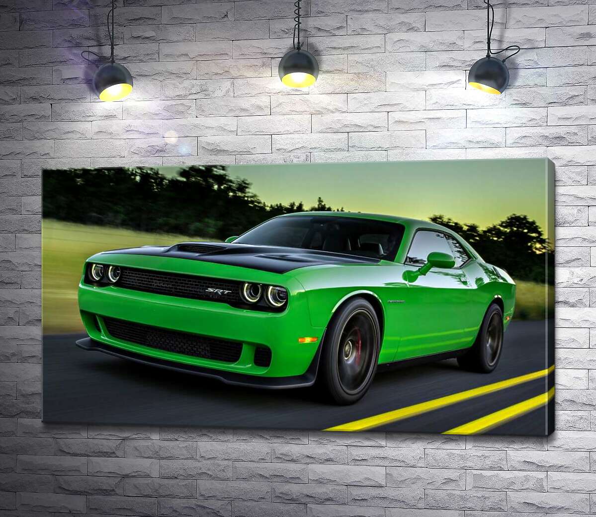 

Картина ArtPoster Сочно-зеленый автомобиль Dodge Challenger Hellcat несется по дороге 130x73 см Модуль №1