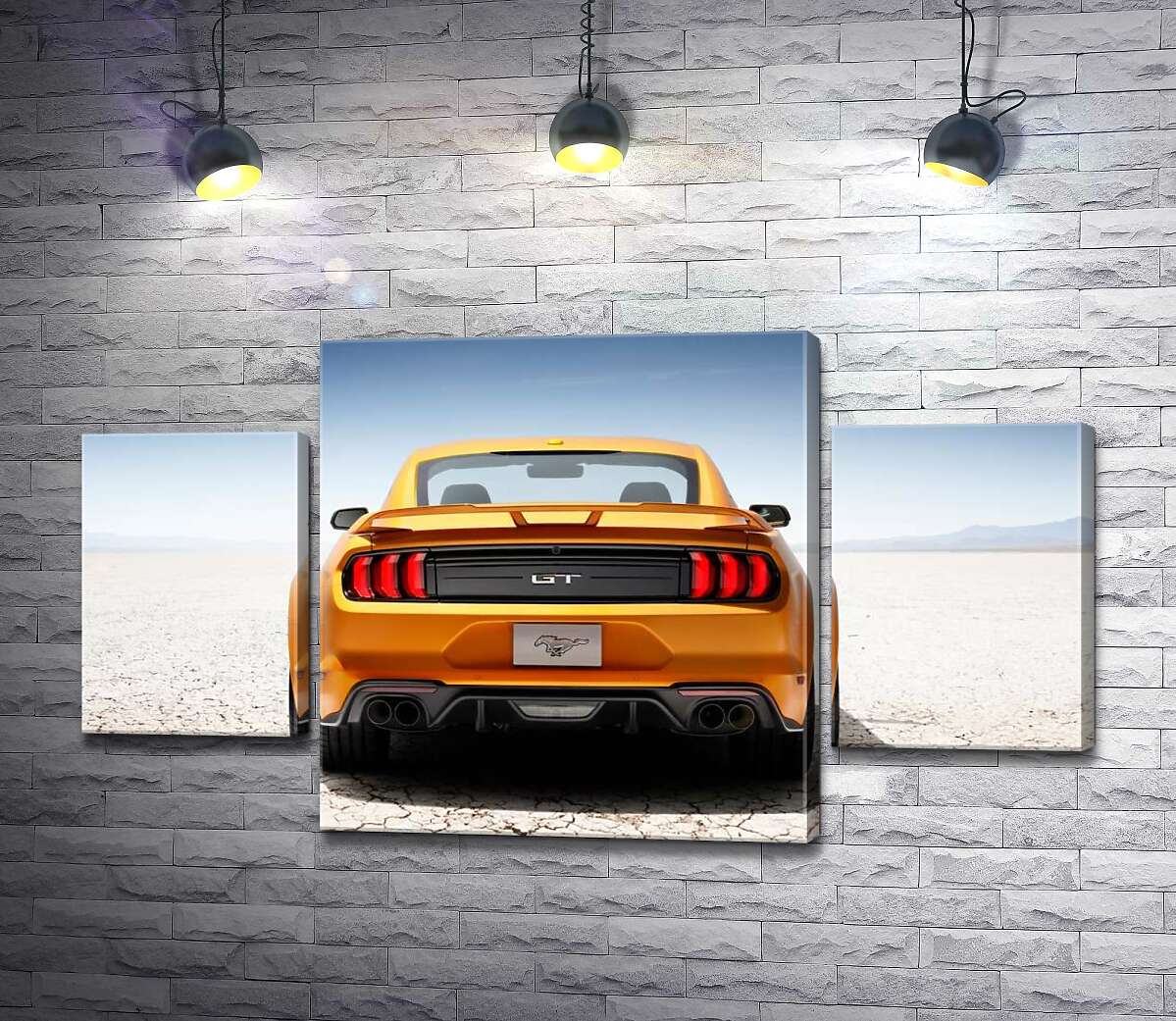 

Модульная картина ArtPoster Желтый автомобиль Ford Mustang GT среди пустыни 80x45 см Модуль №7