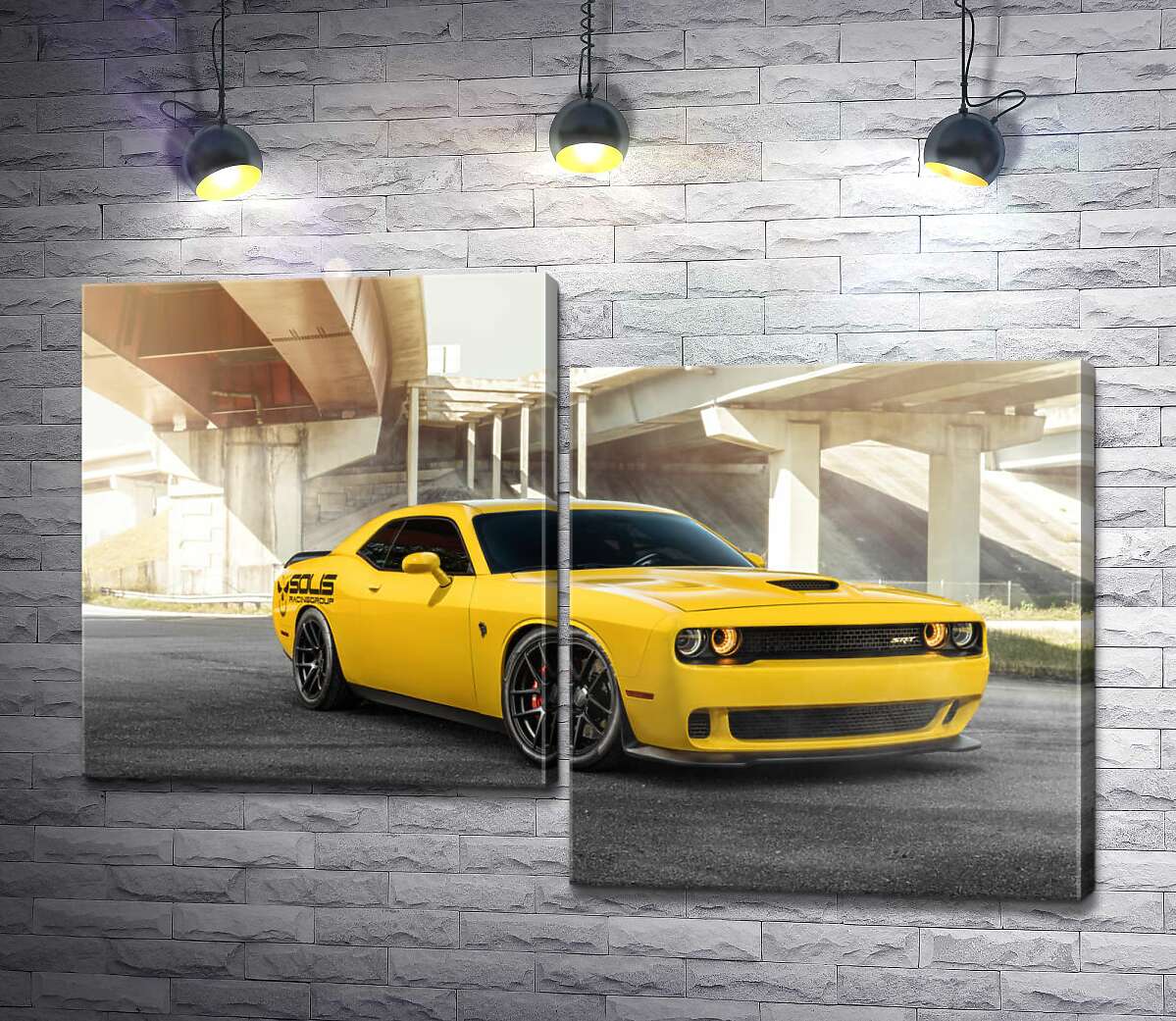 

Модульная картина ArtPoster Желтый автомобиль Dodge Challenger Hellcat остановился под мостом 130x88 см Модуль №5