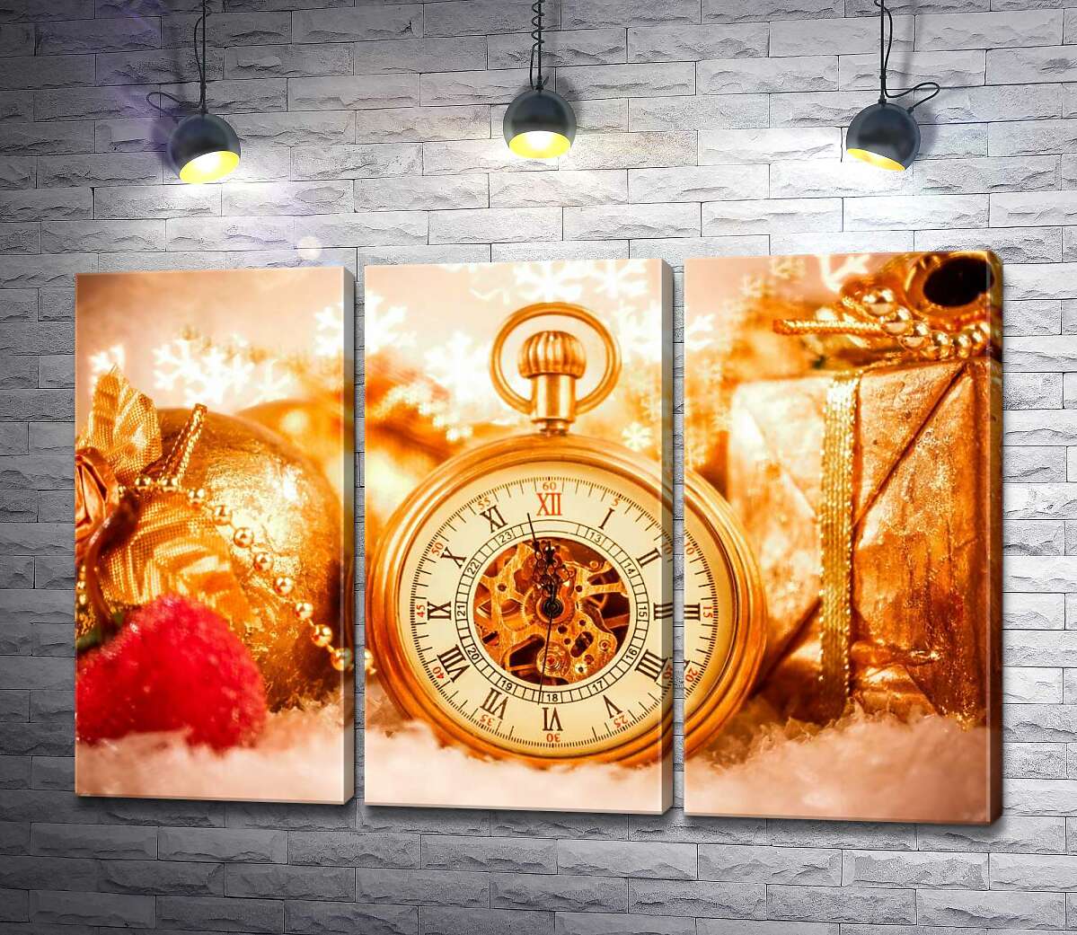 

Модульная картина ArtPoster За пять минут до Нового года на золотых часах среди подарков и игрушек 60x40 см Модуль №11
