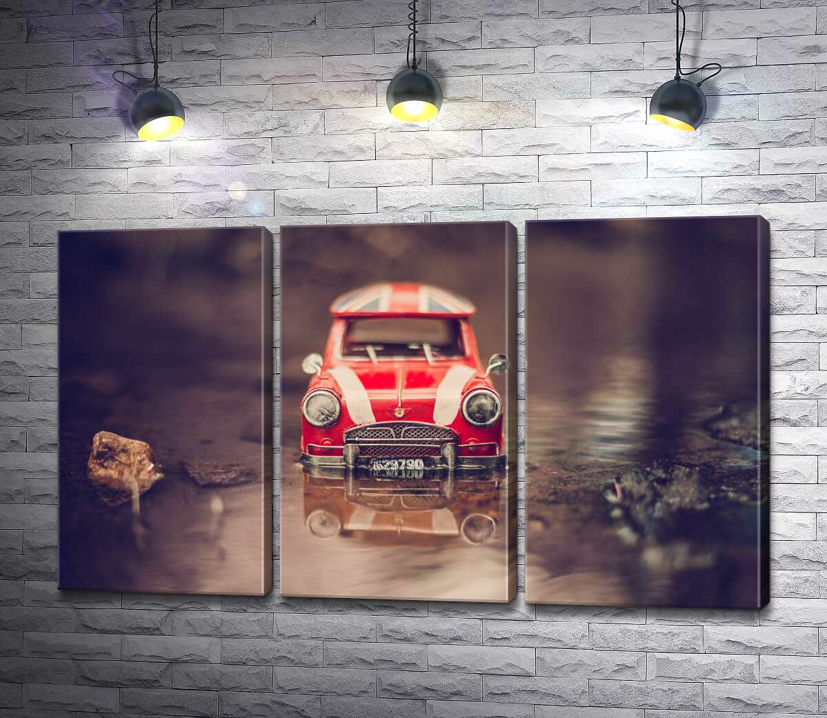 

Модульная картина ArtPoster Крошечное такси в лондонской луже 60x36 см Модуль №11
