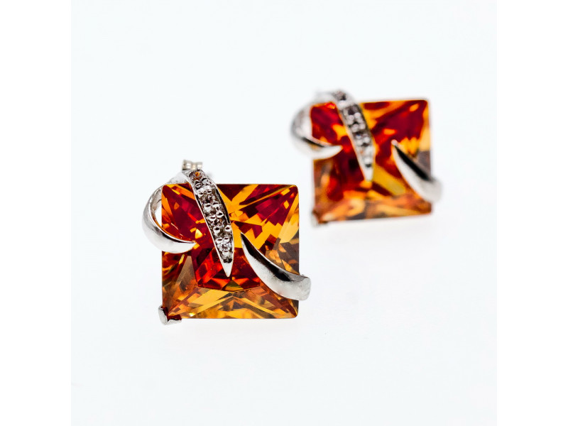 

Серебряные серьги с фианитами Обаяние Натуральный Sky Jewelry 003687