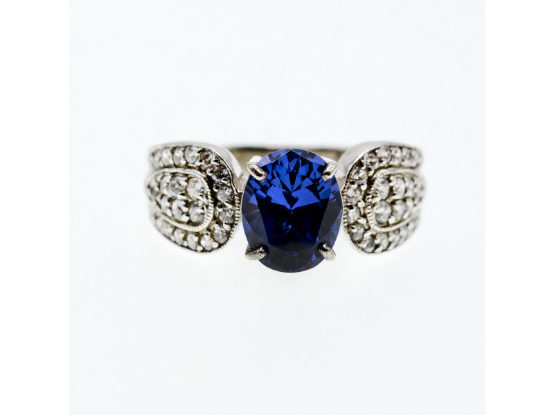 

Серебряное кольцо с фианитами Мечтай Sky Jewelry 003612