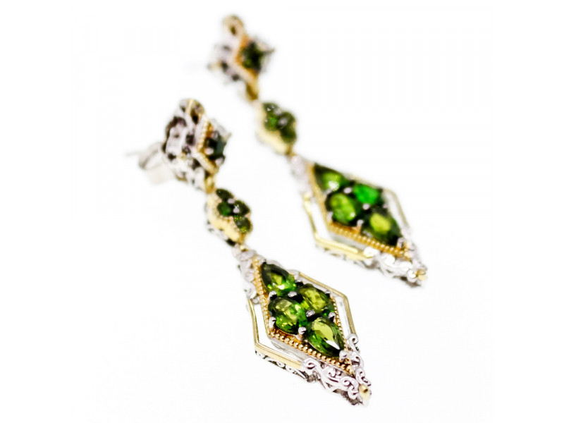 

Серебряные серьги с изумрудом Ноты позолоты Натуральный Sky Jewelry 003752