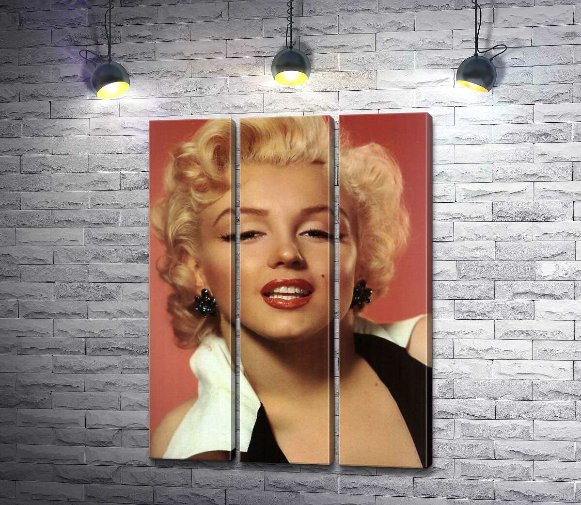 

Модульная картина ArtPoster Мэрилин Монро (Marilyn Monroe) позирует для первого номера журнала Playboy 132x179 см Модуль №11