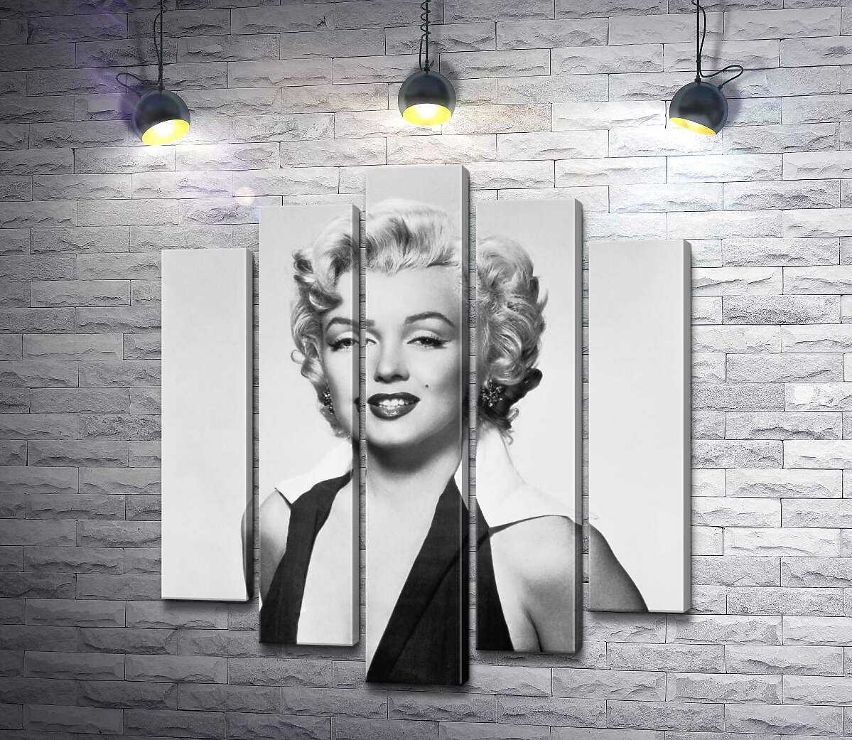 

Модульная картина ArtPoster Портрет Мэрилин Монро (Marilyn Monroe) в откровенном платье и черно-белых тонах 130x150 см Модуль №26