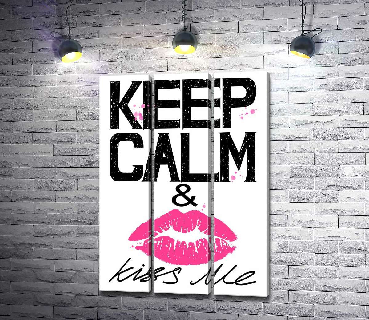 

Модульная картина ArtPoster Розовый отпечаток губ среди надписи "keep calm and kiss me" 132x190 см Модуль №11