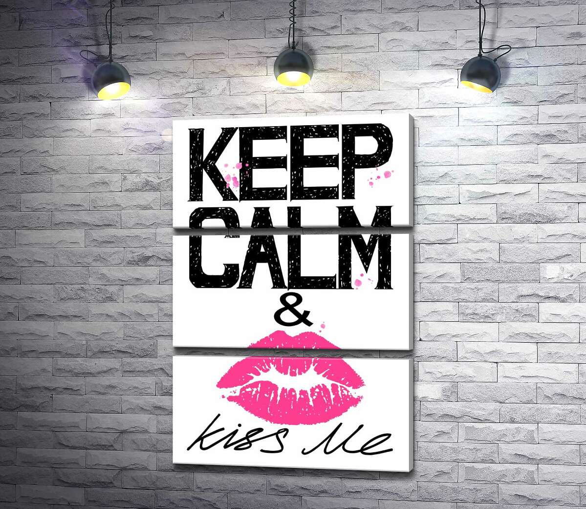 

Модульная картина ArtPoster Розовый отпечаток губ среди надписи "keep calm and kiss me" 50x75 см Модуль №13