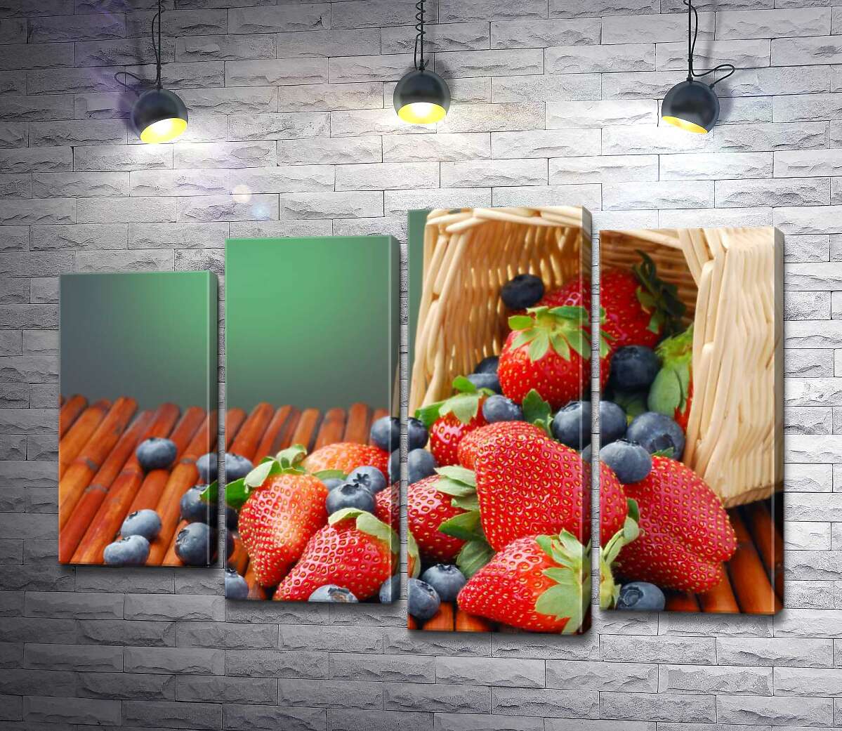

Модульная картина ArtPoster Сладкий вкус сочных клубники и черники 80x56 см Модуль №21