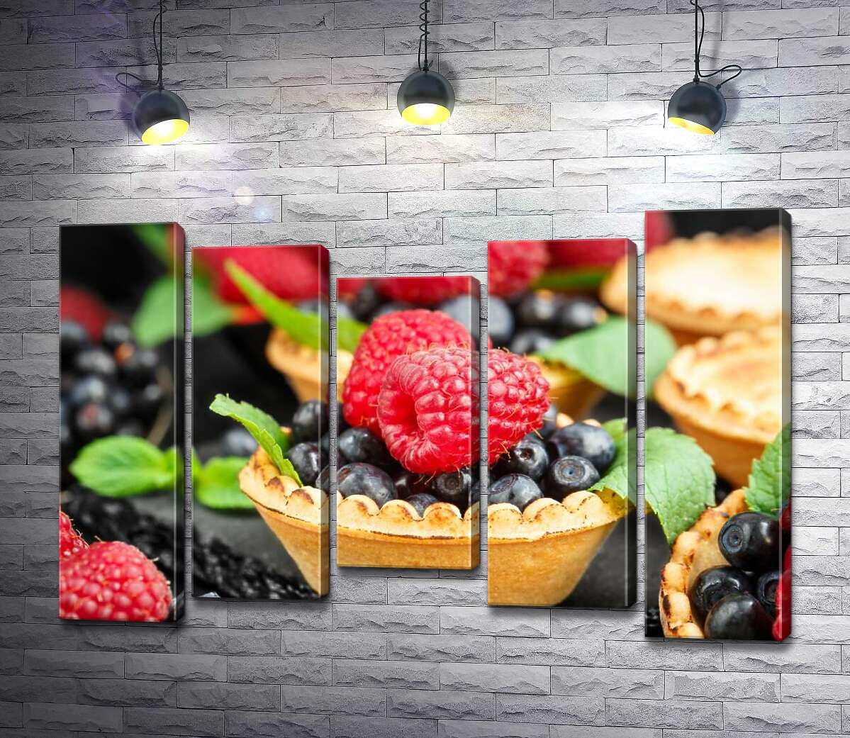 

Модульная картина ArtPoster Тарталетки со вкусом лета в ягодных начинках 130x88 см Модуль №28