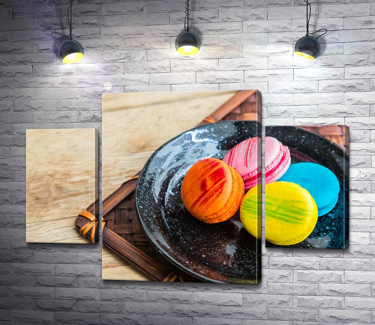 

Модульная картина ArtPoster Яркие капли макарон на черной тарелке 80x54 см Модуль №7