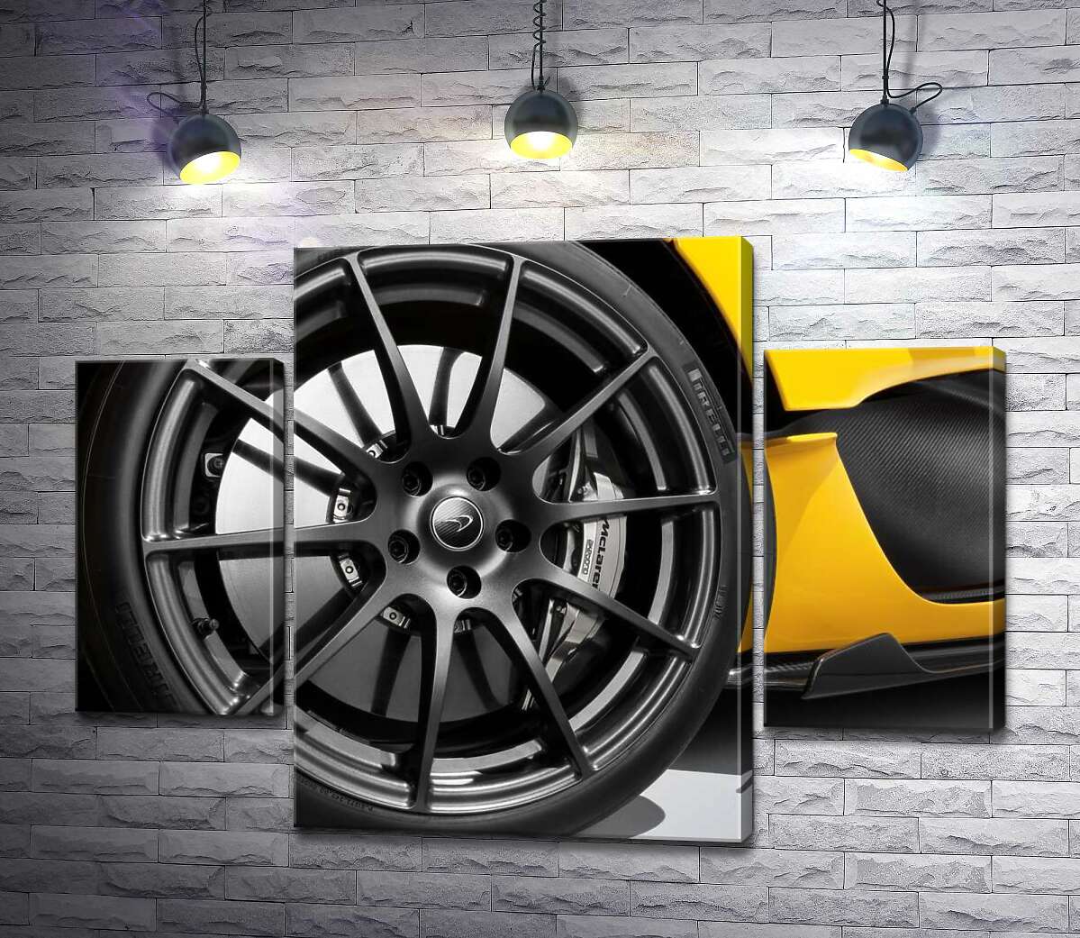 

Модульная картина ArtPoster Черный диск сверкает на колесе спортивного автомобиля McLaren P1 100x74 см Модуль №7