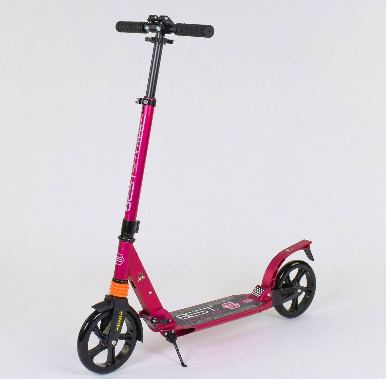 

Самокат алюминиевый 010692 Best Scooter, МАЛИНОВЫЙ, d колес - 20см, колеса PU, 2 аммортизатора, в коробке