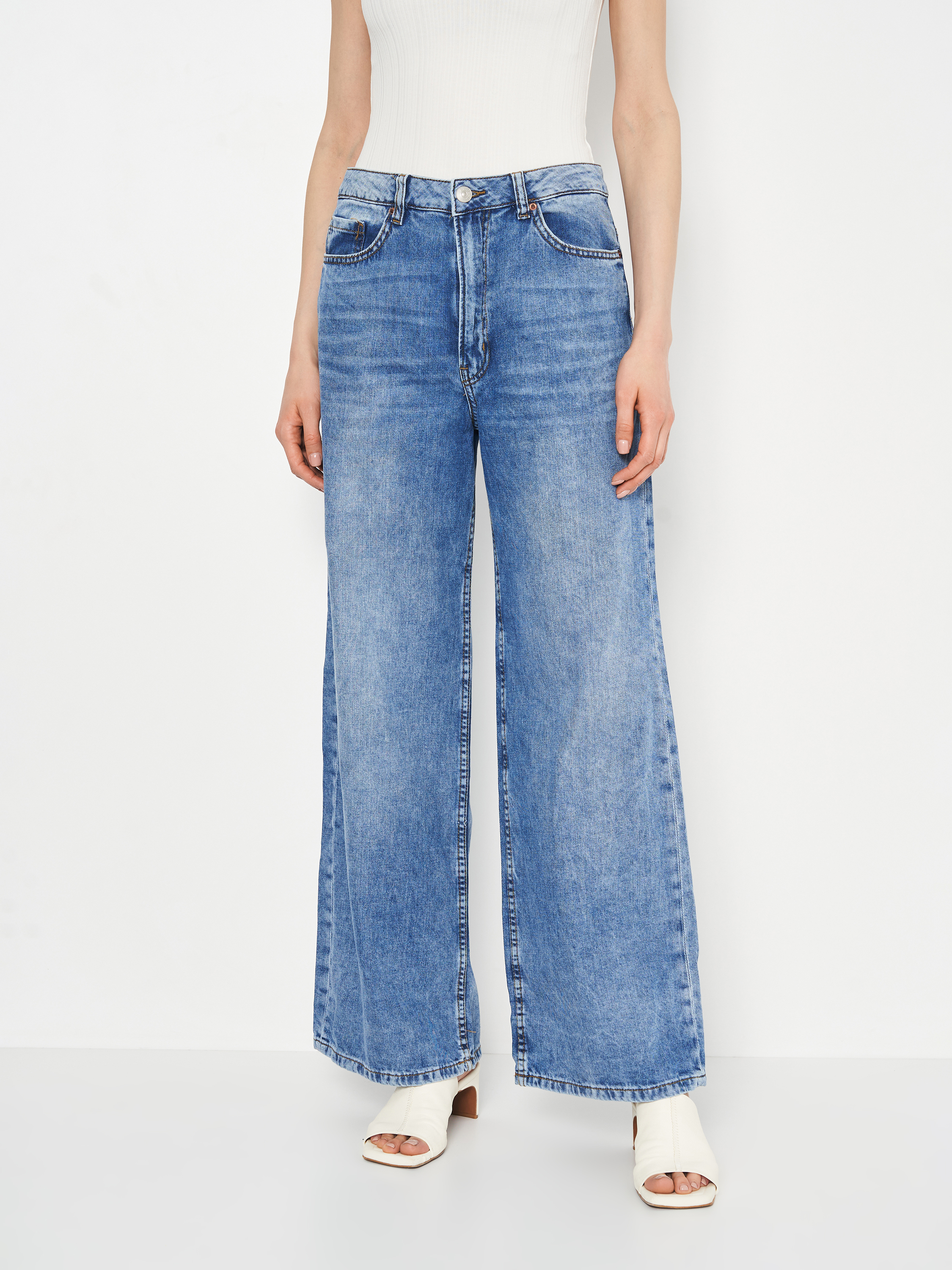 

Джинсы H&M 7567866abr  Светло-синие, Джинсы H&M 7567866abr 40 Светло-синие