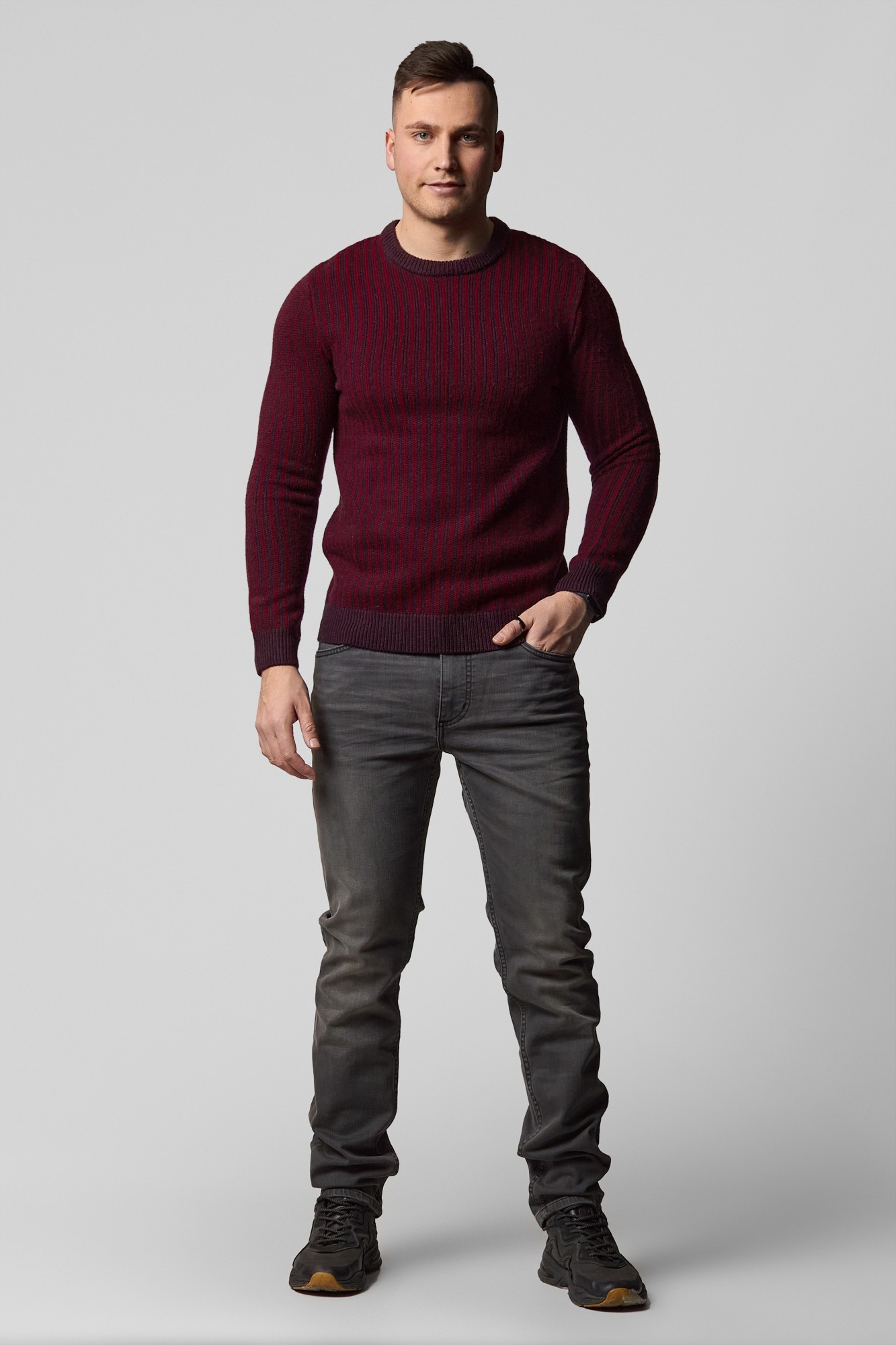

Джемпер Lee Pattern Crewneck Regular Fit Бордовый -00, Джемпер Lee Pattern Crewneck Regular Fit Бордовый M-00
