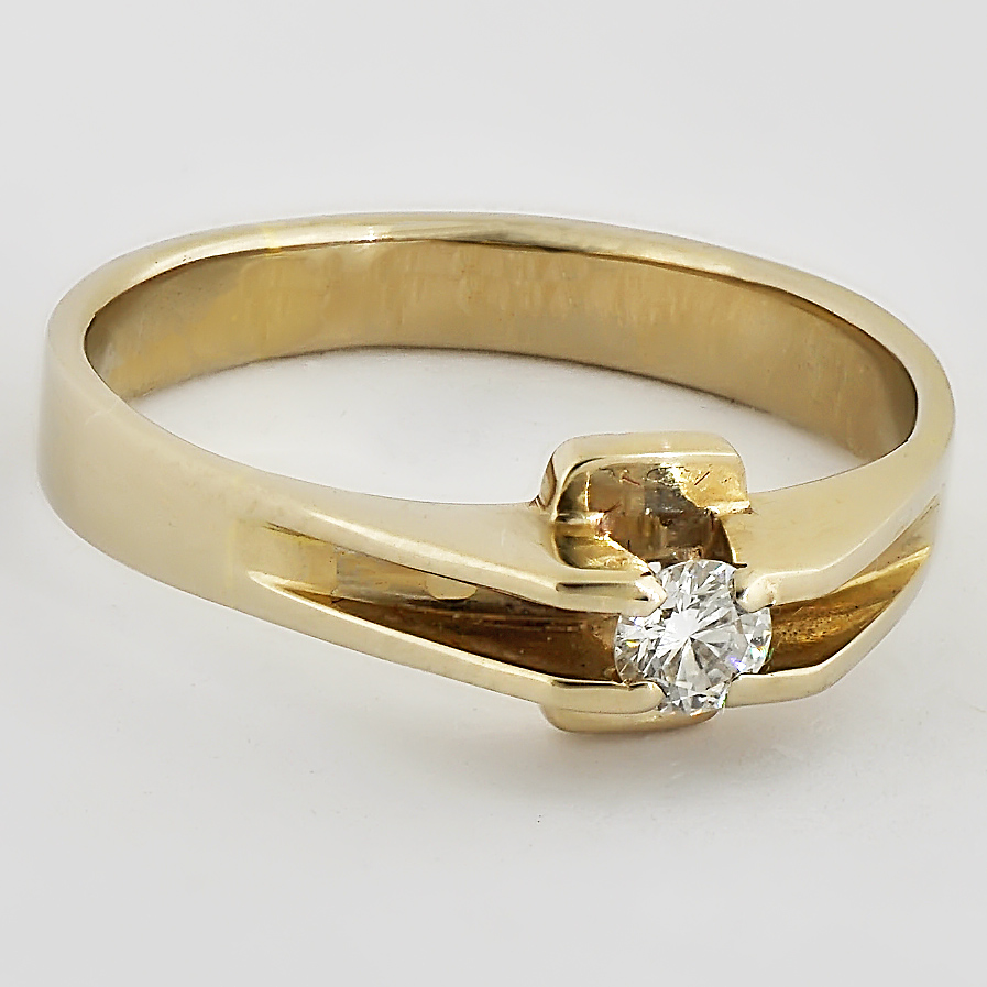 

Кольцо из желтого золота Alexs Jewel K153-3963. Размер 15,5