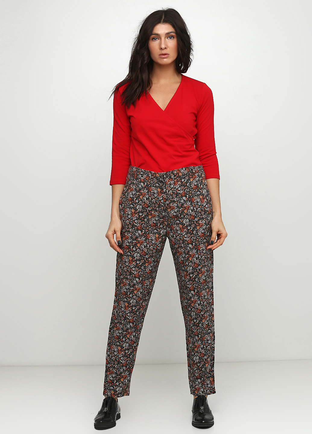 

Брюки United Colors of Benetton 38 темно синий/коричневый/белый 4С9TL7204_узор