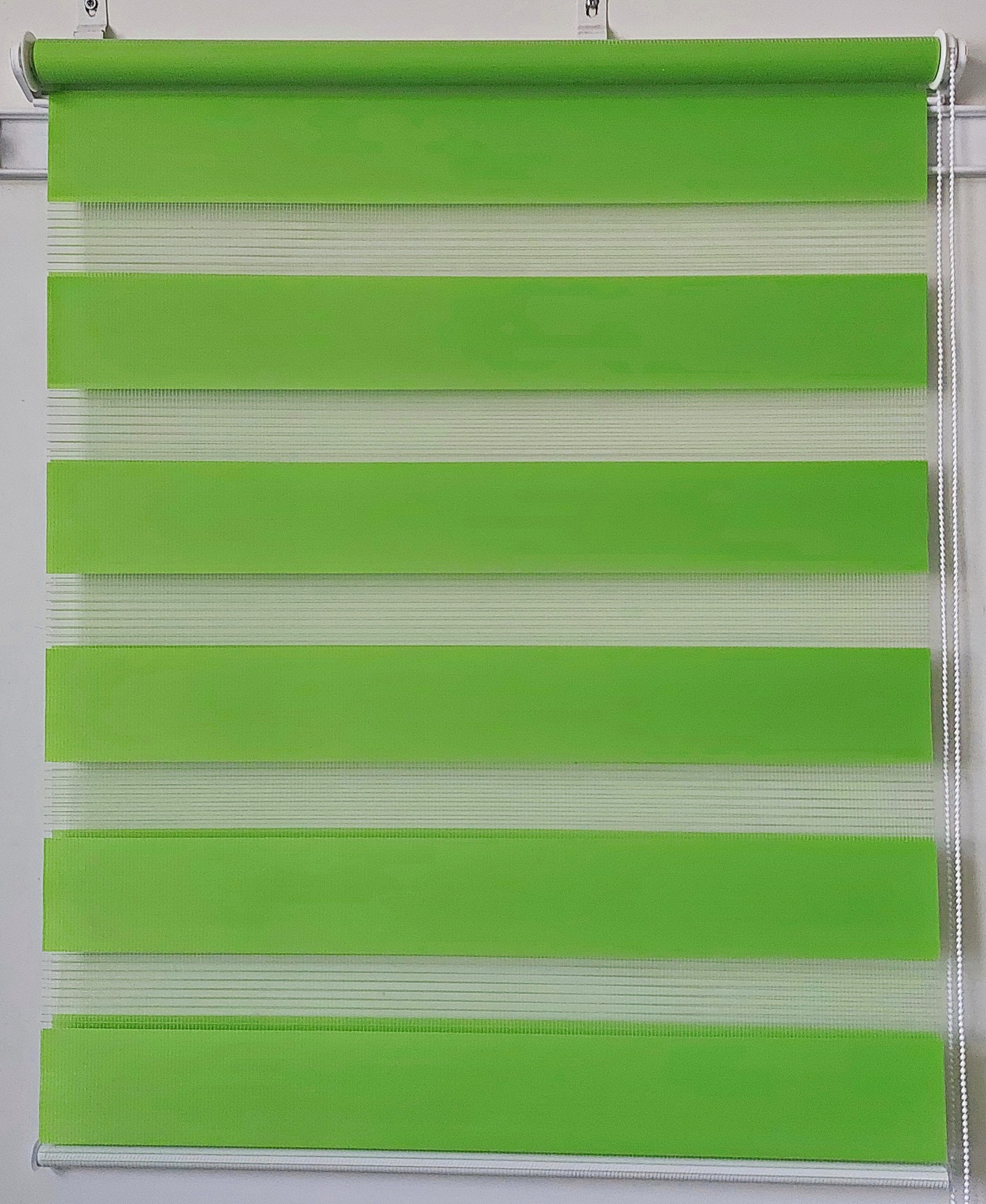 

Рулонная штора Miranda День-ночь ВН DN-207 67,5*130 см Зелёный