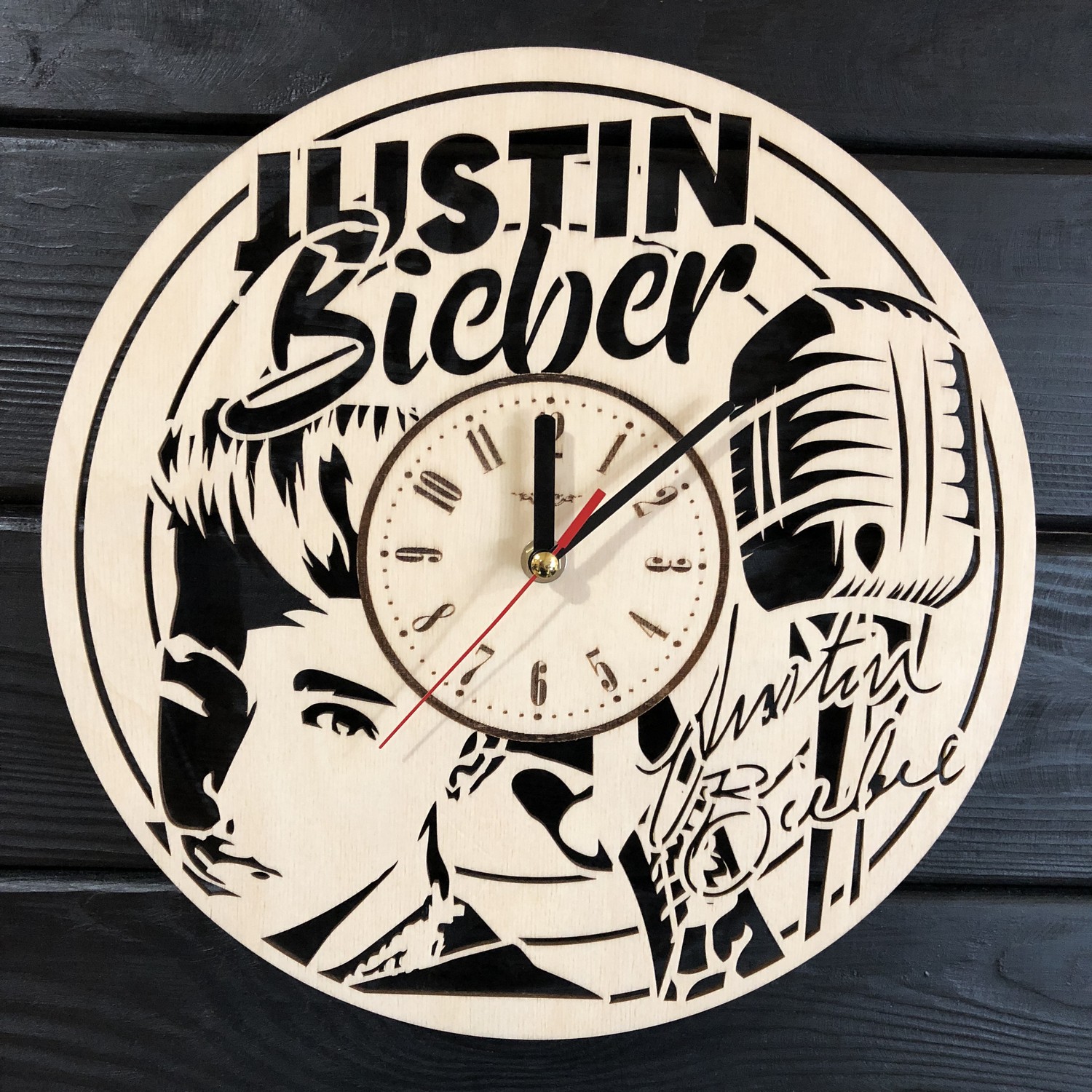 

Концептуальные настенные часы из дерева Justin Bieber CL-0363