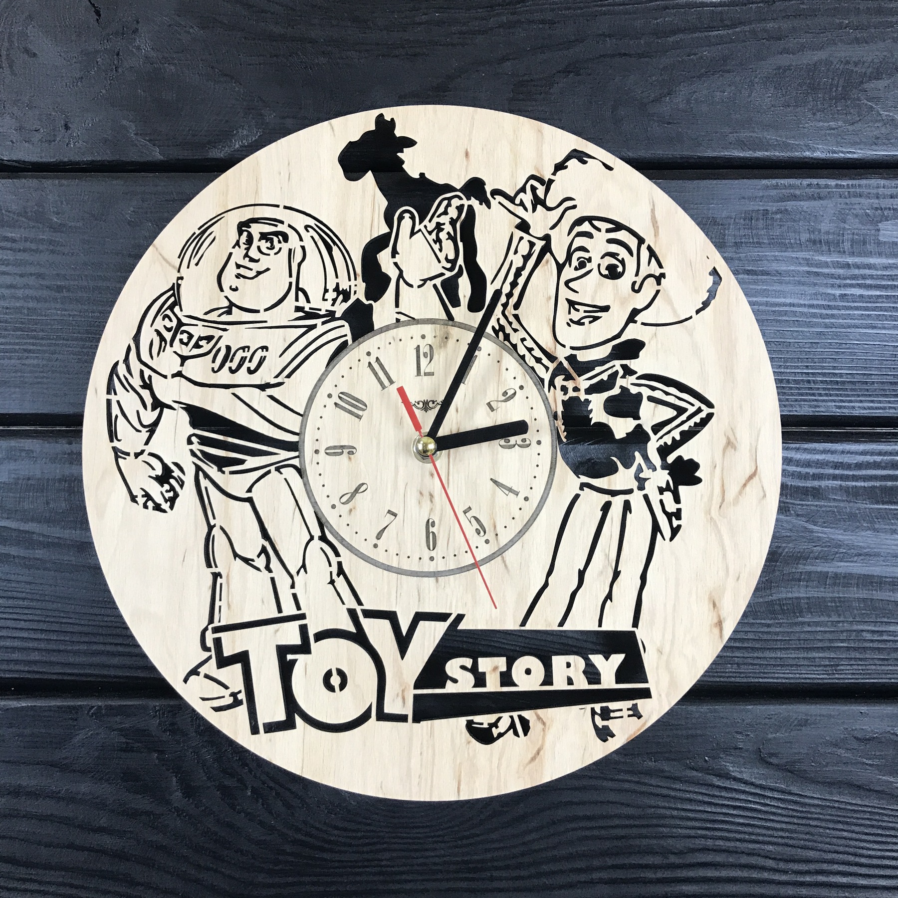 

Очаровательные детские деревянные часы на стену Toy story CL-0450