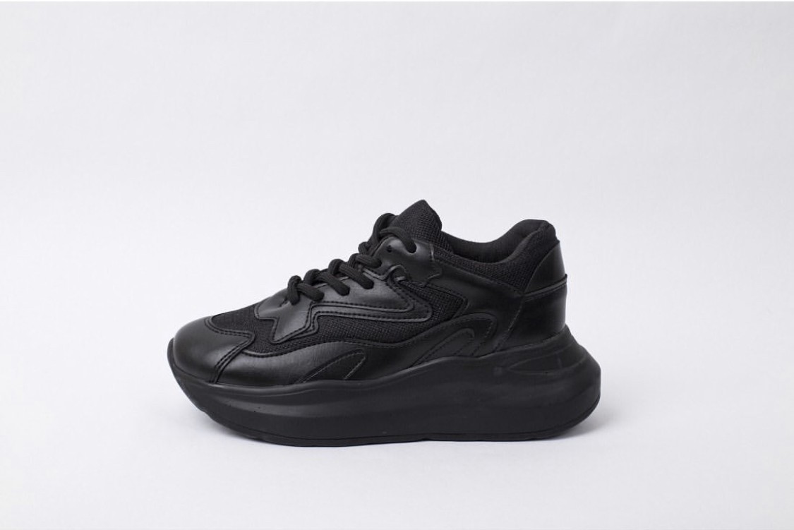 

Женские кроссовки Sofi&Mshoes Чёрные с кожаными вставками 40 (25,5см-26см)