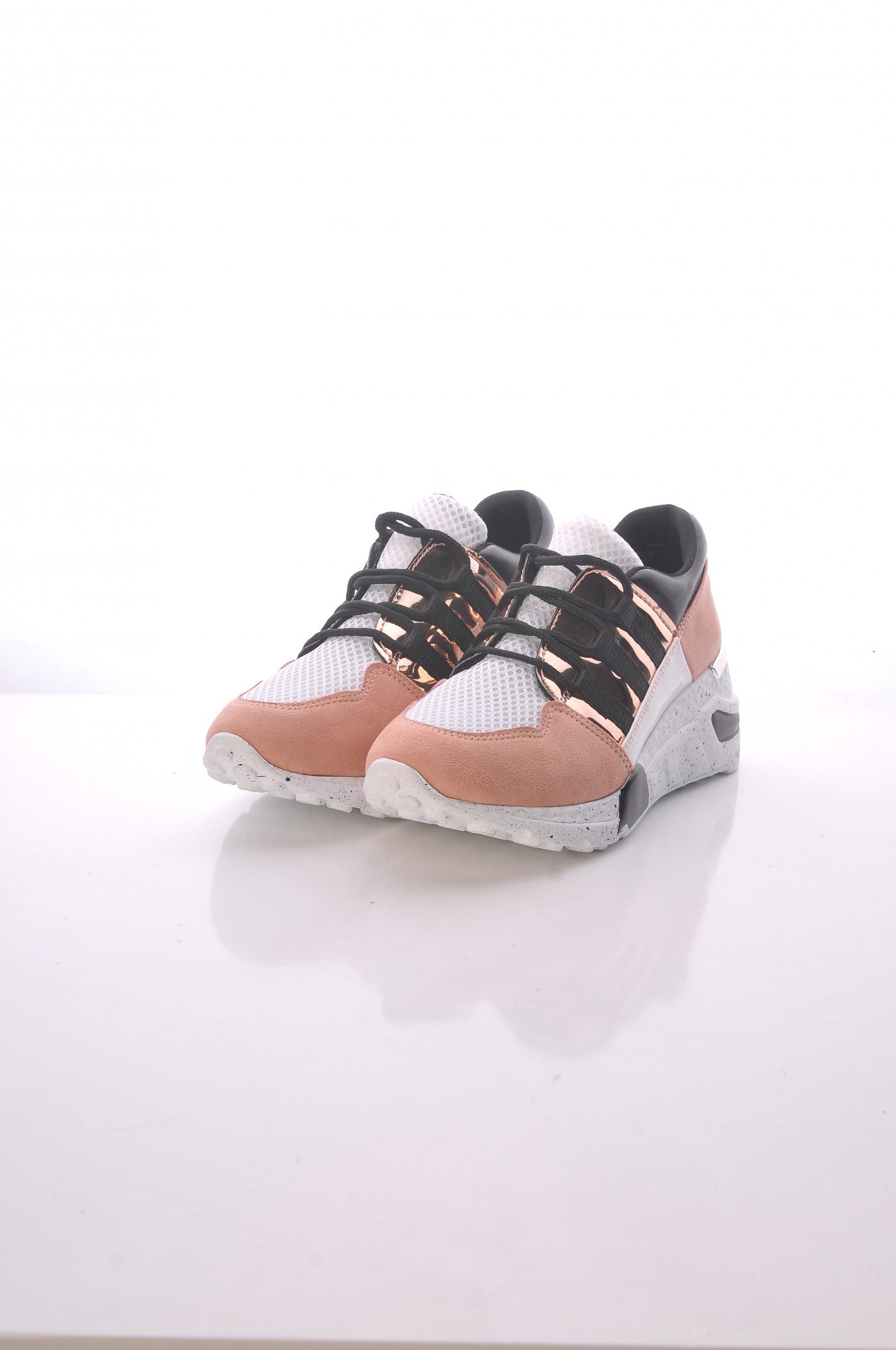 

Женские кроссовки Sofi&Mshoes 39 Розовые (24,5см-25см)