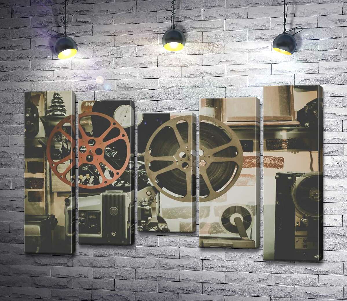 

Модульная картина ArtPoster Бобина накручивает фильм через проектор 100x69 см Модуль №28