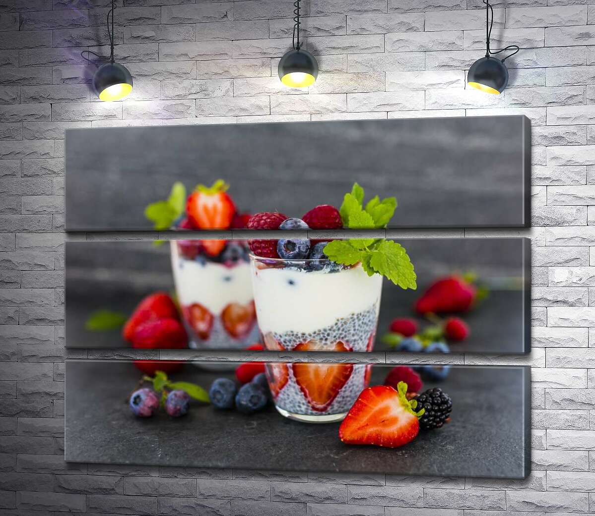 

Модульная картина ArtPoster Вкусный чиа-пудинг с ягодами в прозрачных стаканах 100x75 см Модуль №13