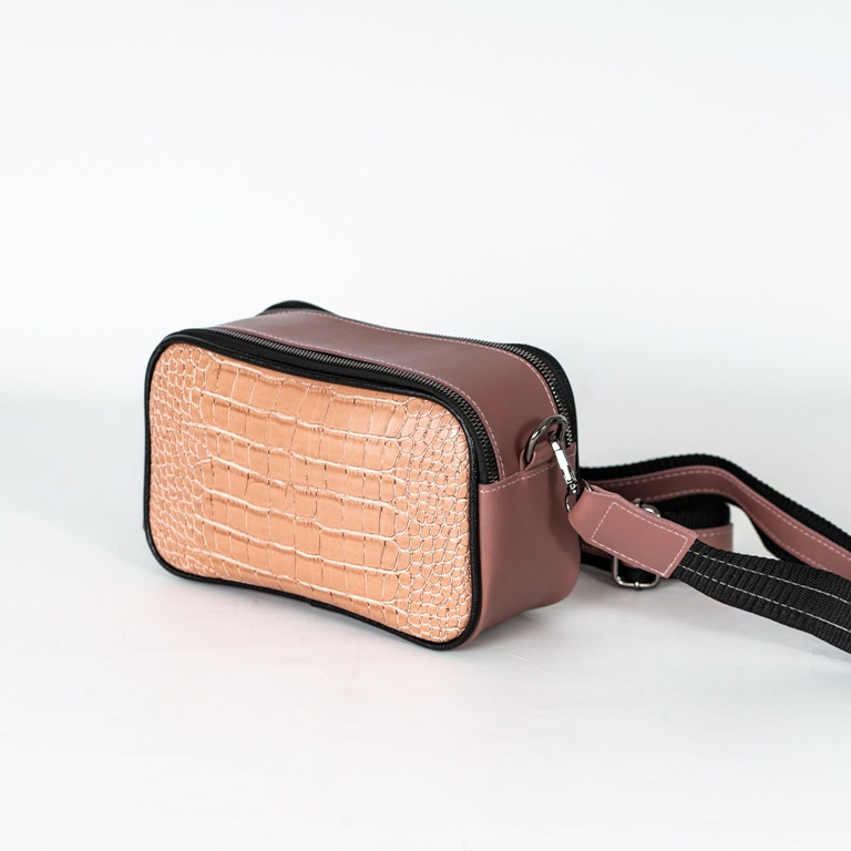 

Женская сумка Ксения Crossbody Fly 1021 Пудровая