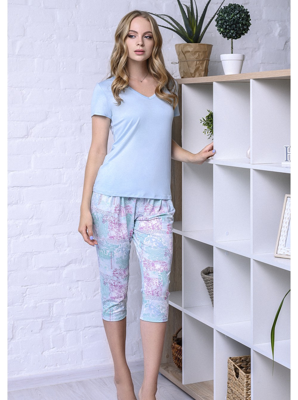 

Пижама Роксана Mint flowers 843 4XL Голубой 4828436060908