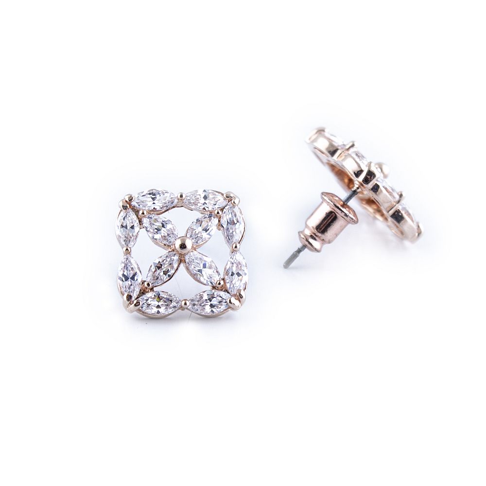 

Сережки Позолота 750 проби Жовта , вставка: Swarovski кристал BoutiqueTV
