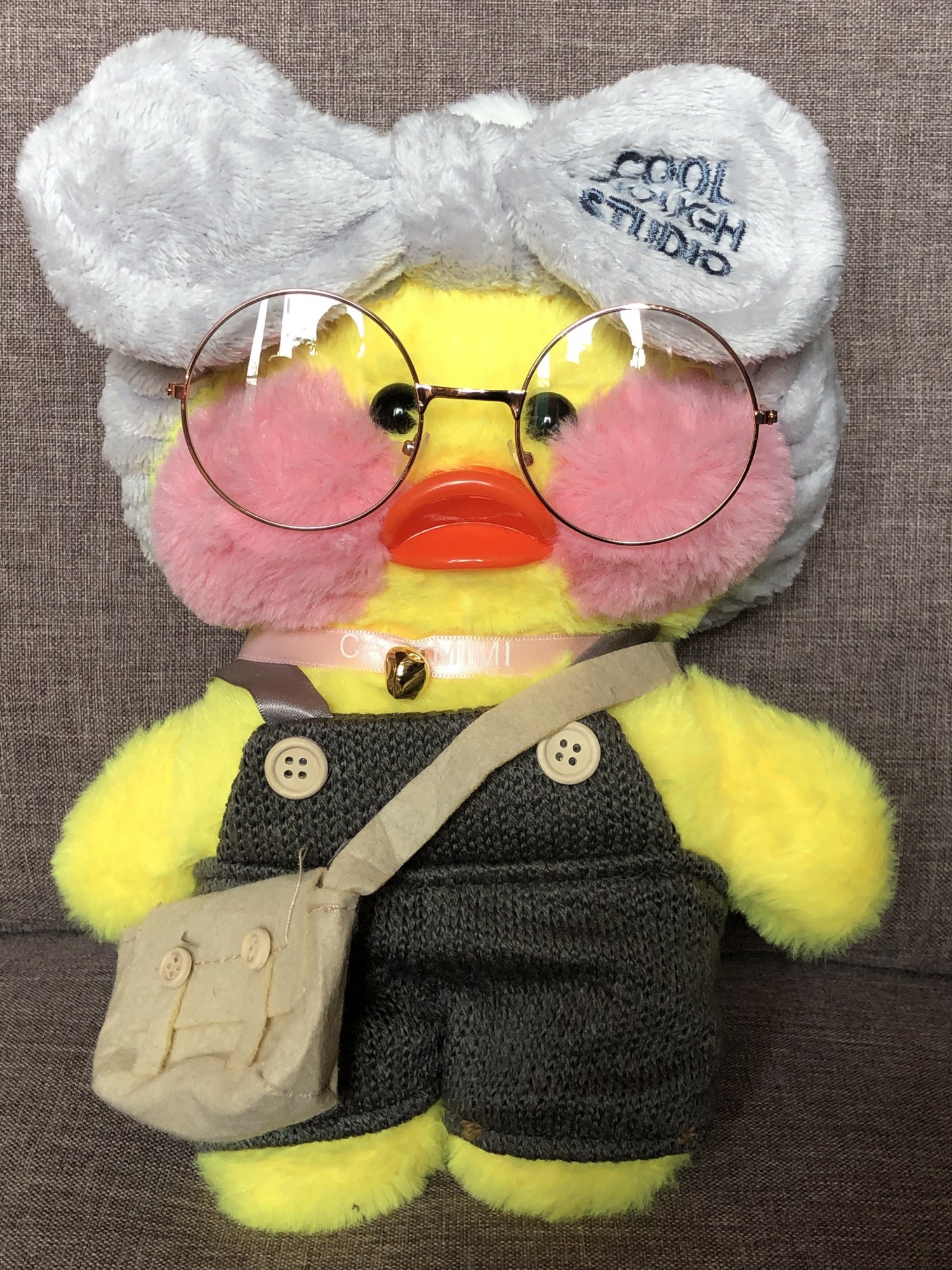 

Плюшевая Желтая Игрушка Уточка Лалафан Lalafanfan Duck 30см в сером1