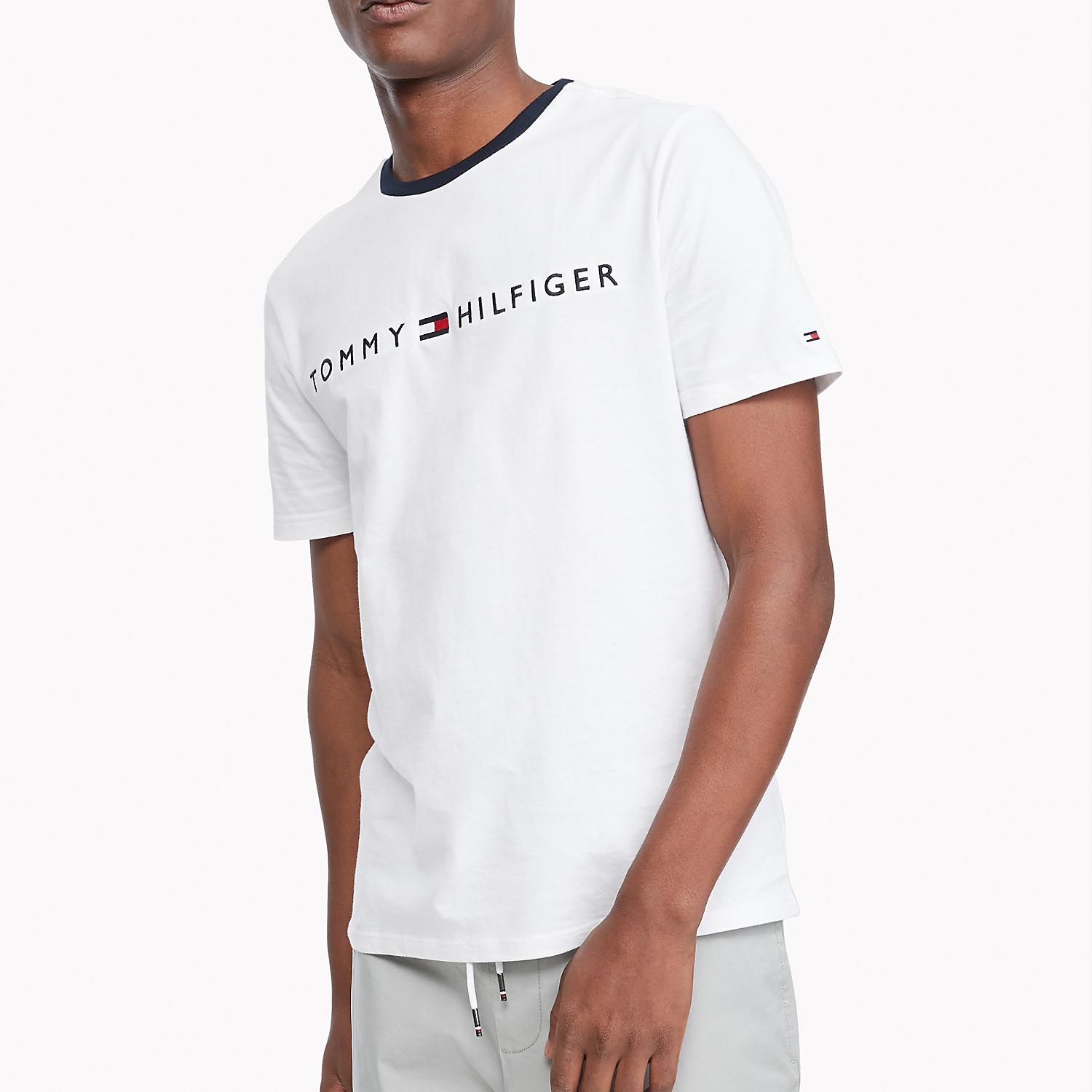 

Футболка Tommy Hilfiger 78D3466 112, Футболка Tommy Hilfiger 78D3466 112 L