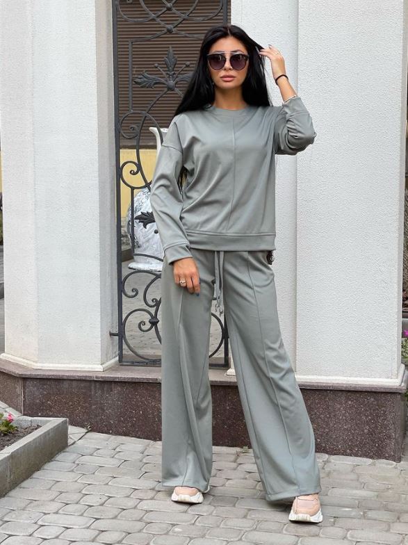 

Fashions • Женский костюм брючный Loren Fashions - оливковый (723-бр, Fashions • Женский костюм брючный Loren Fashions 54-56 оливковый (723-бр)