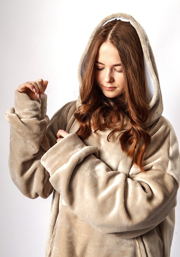 

Толстовка-Плед c Капюшоном и Руковами Fluffy Hoodie Бежевый